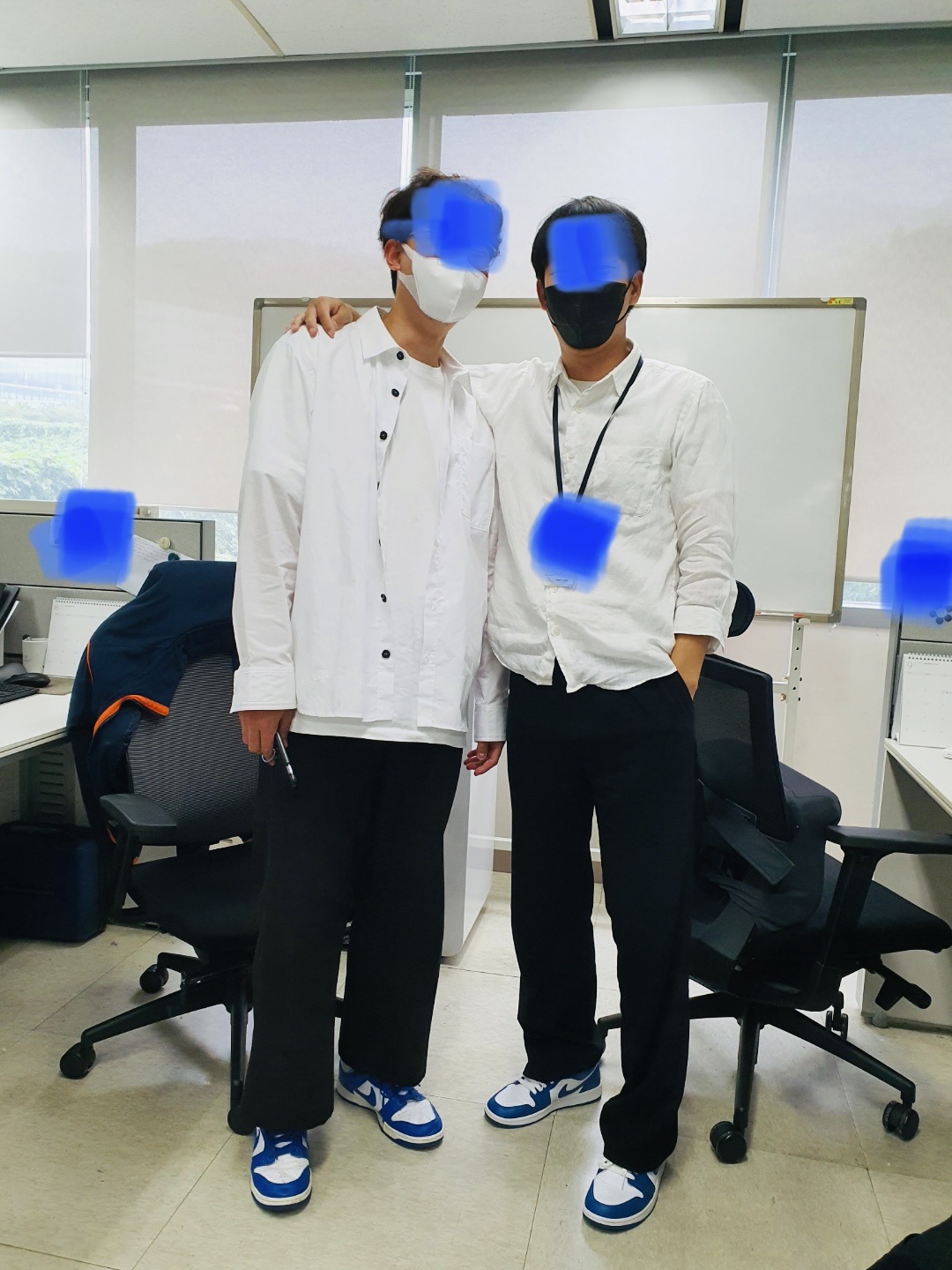 (W) Jordan 1 Low White Dark Marina Blue 착용 스타일