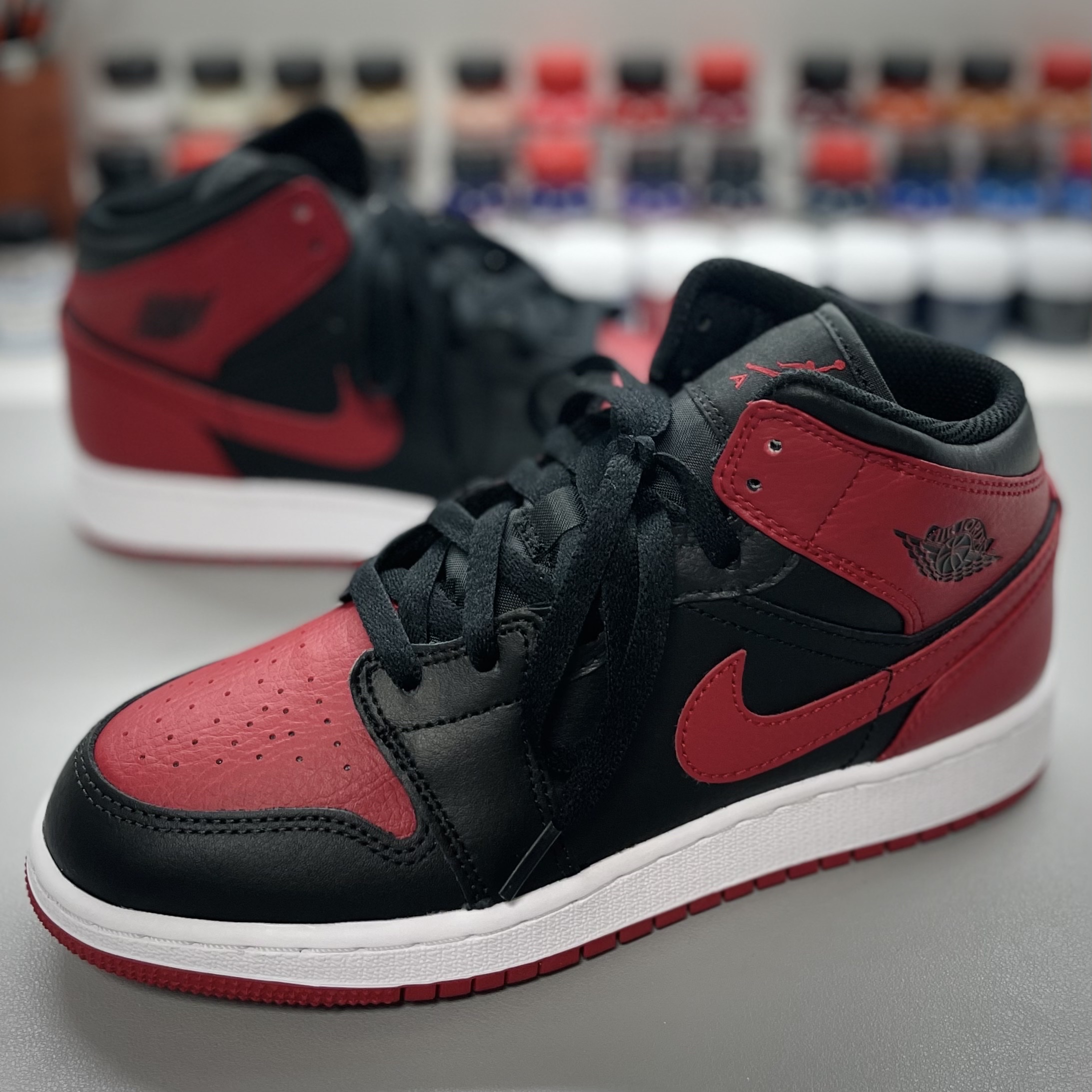(GS) Jordan 1 Mid Bred Banned 2020, Jordan 1 Mid Bred Banned 2020 착용 스타일 - 1