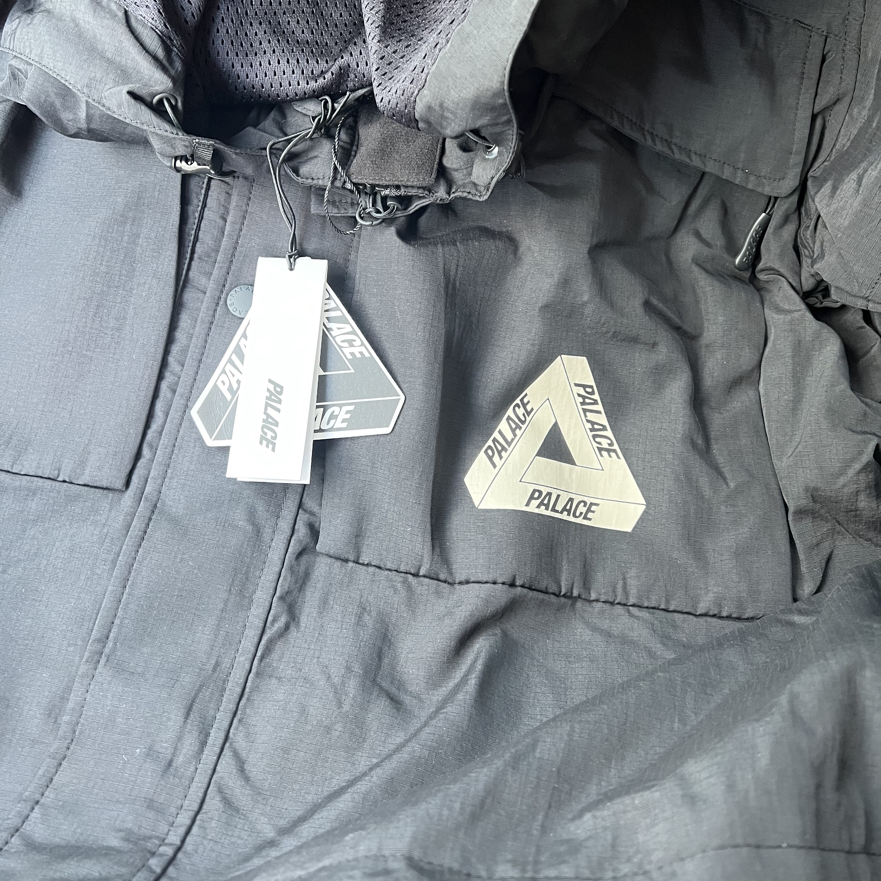 Palace Gone Fishing Jacket Black - 23SS 착용 스타일