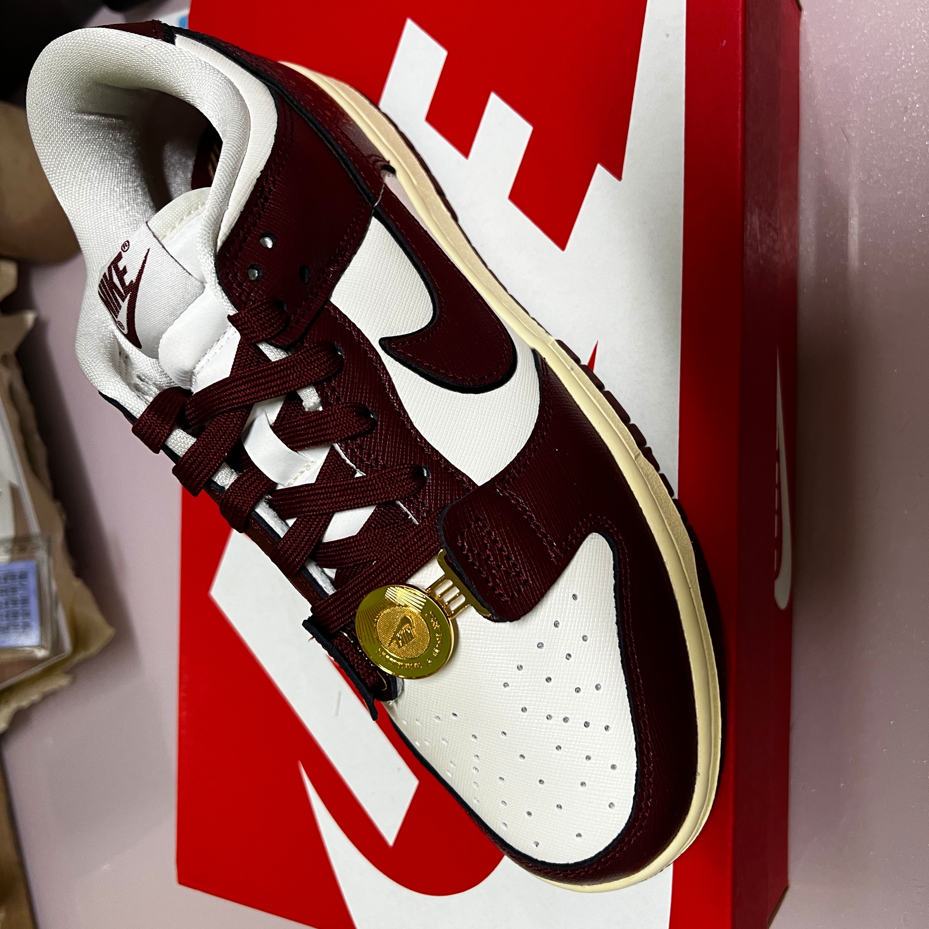 (W) Nike Dunk Low SE Pendant 착용 스타일