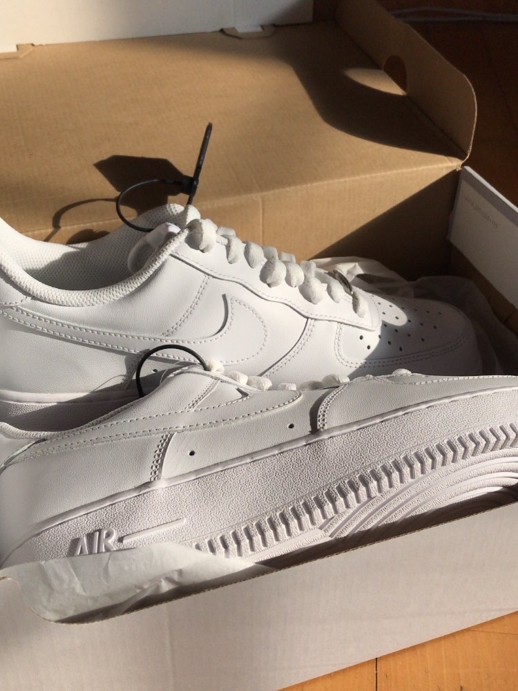 Nike Air Force 1 '07 Low White 착용 스타일