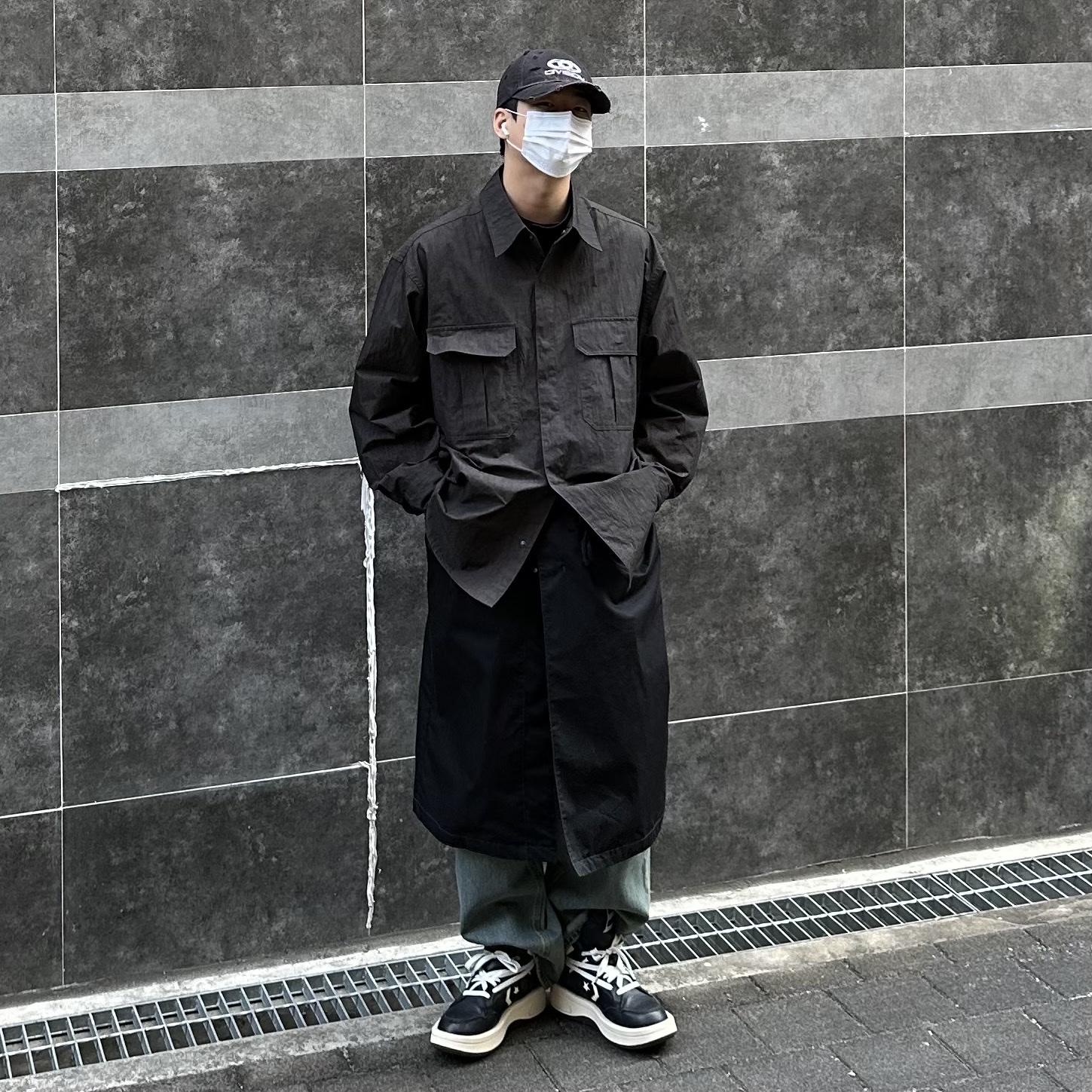 Converse x Drkshdw Turbowpn Black Cream 착용 스타일 - 1