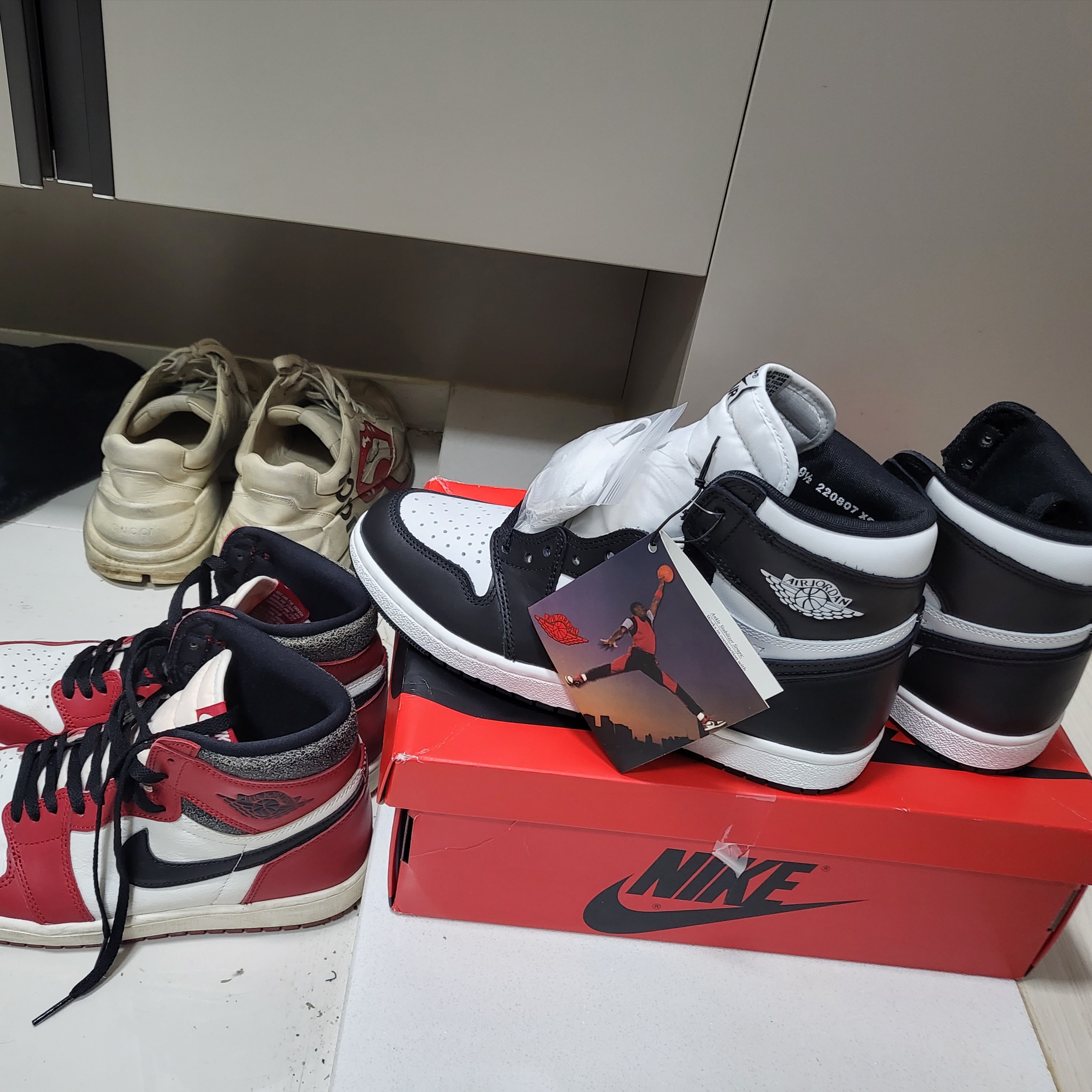 Jordan 1 High 85 Black White, Jordan 1 Retro High OG Chicago 2022 착용 스타일 - 2