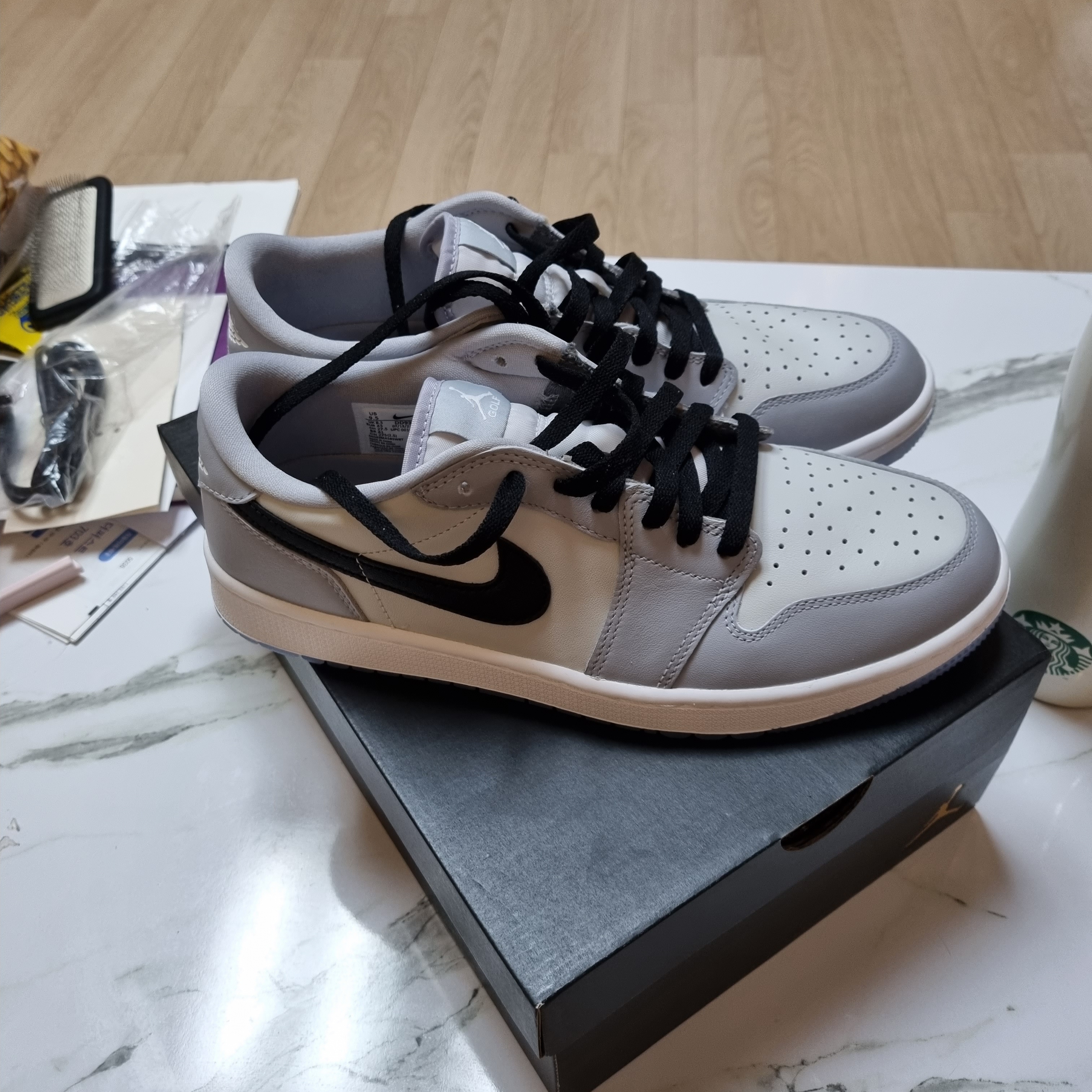 Jordan 1 Low Golf Wolf Grey 착용 스타일 - 1