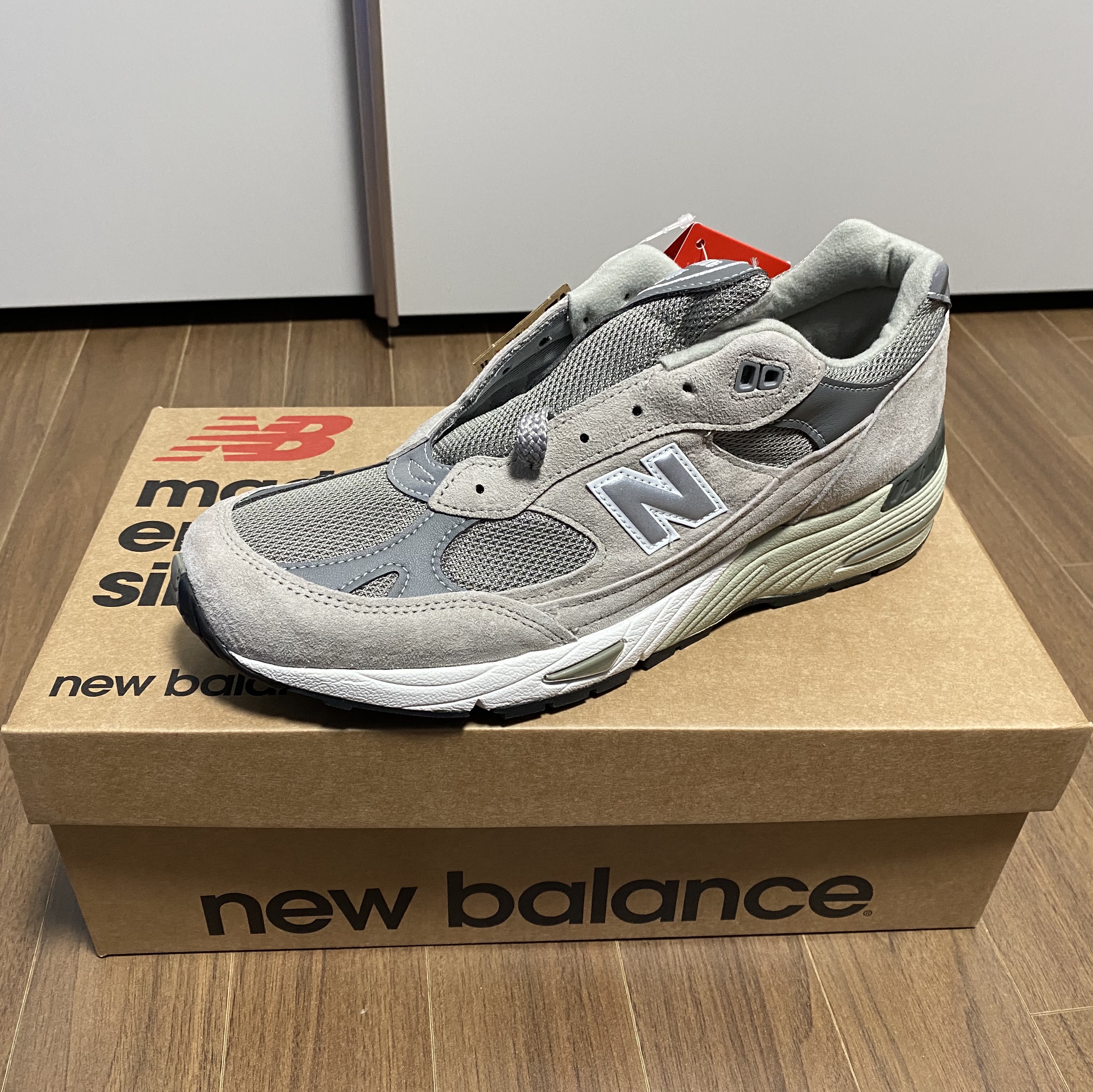 New Balance 991 Made in UK Grey 착용 스타일
