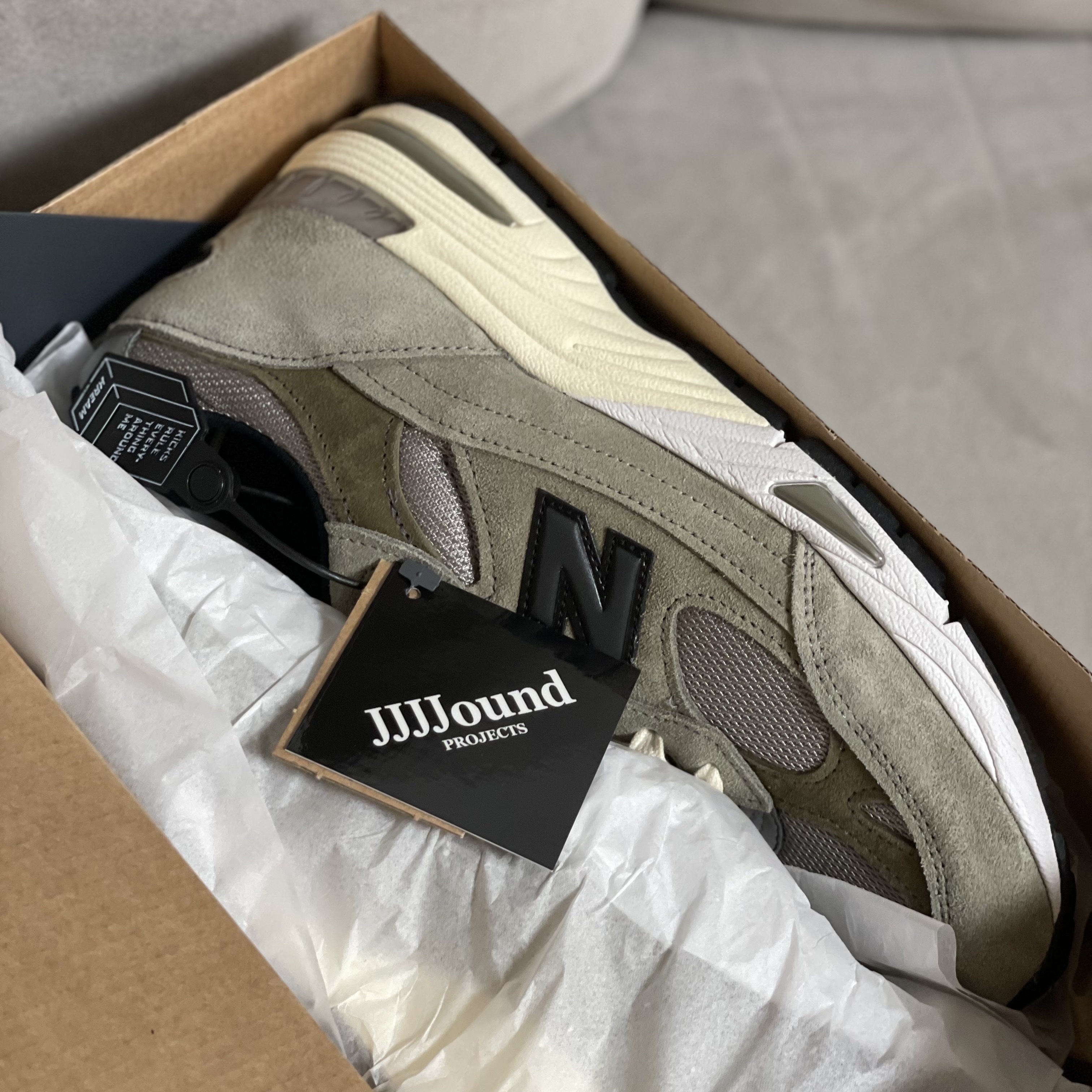 New Balance x JJJJound 991 Made in UK Grey 착용 스타일 - 2