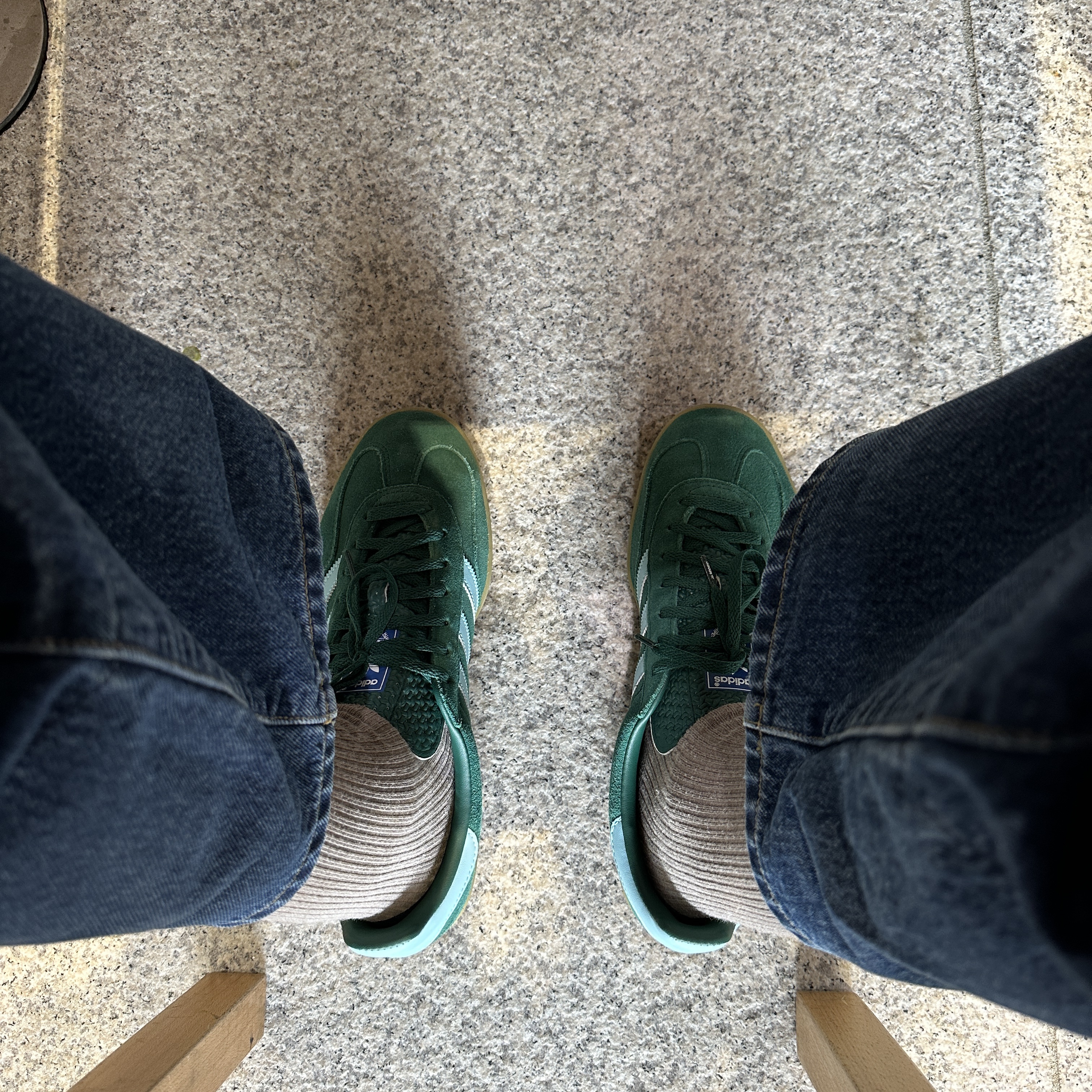 Adidas Gazelle Indoor Collegiate Green Hazy Sky 착용 스타일 - 1