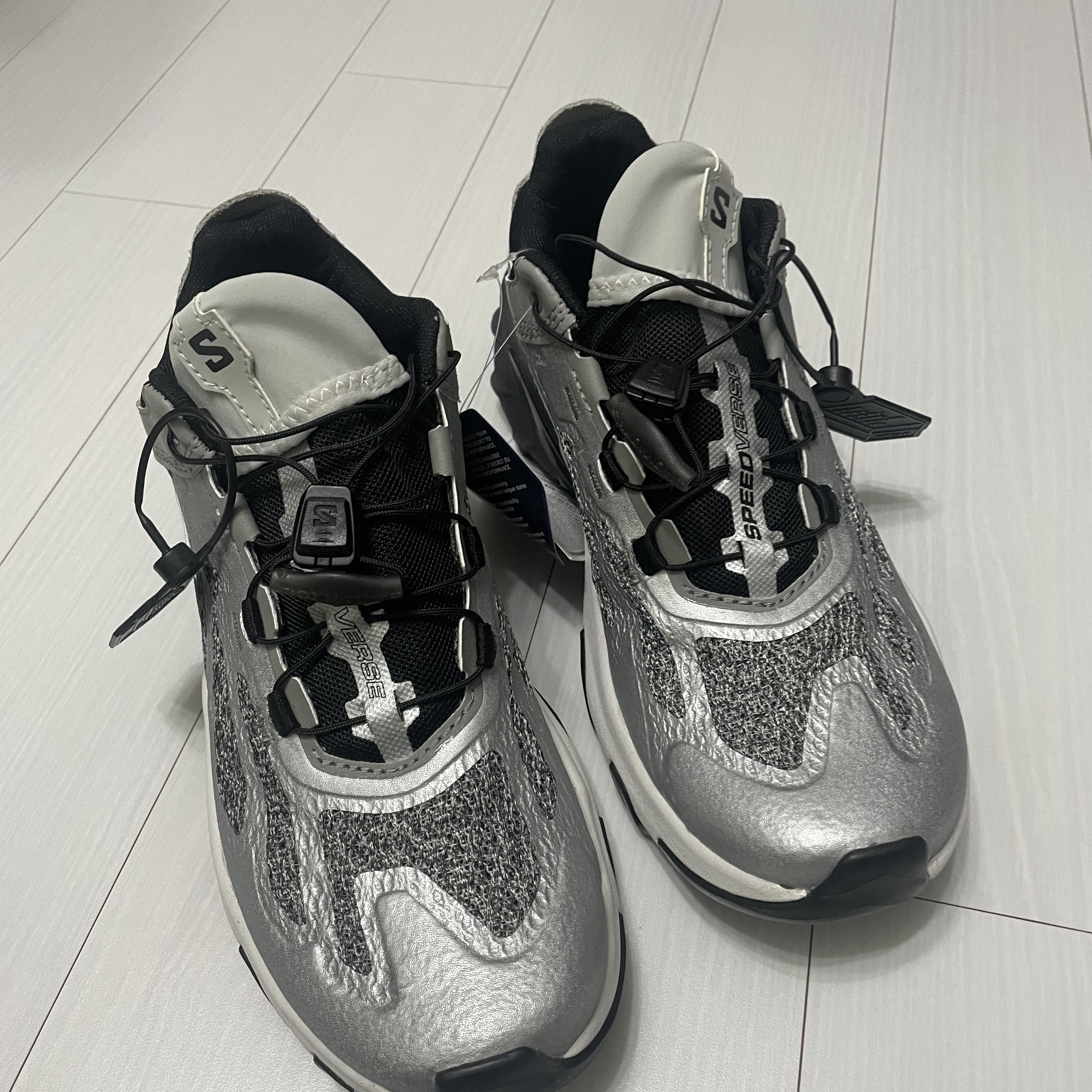 Salomon Speedverse PRG Silver Frost Grey Lunar Rock 착용 스타일