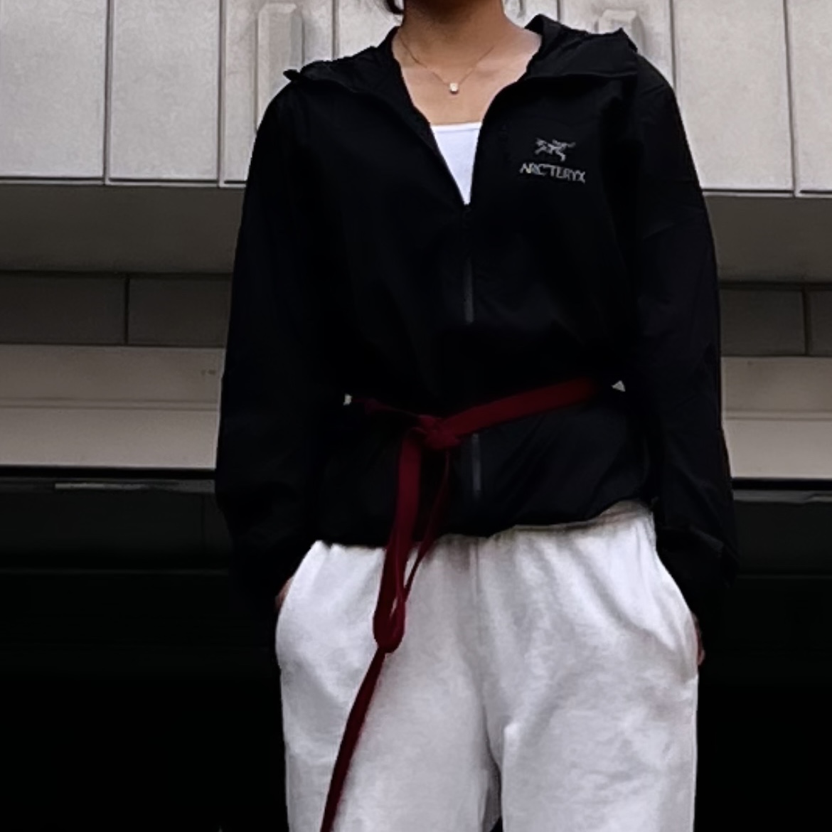 Arc'teryx Squamish Hoody Black, Nike x Stussy Air Force 1 '07 Mid SP Fossil 착용 스타일 - 2