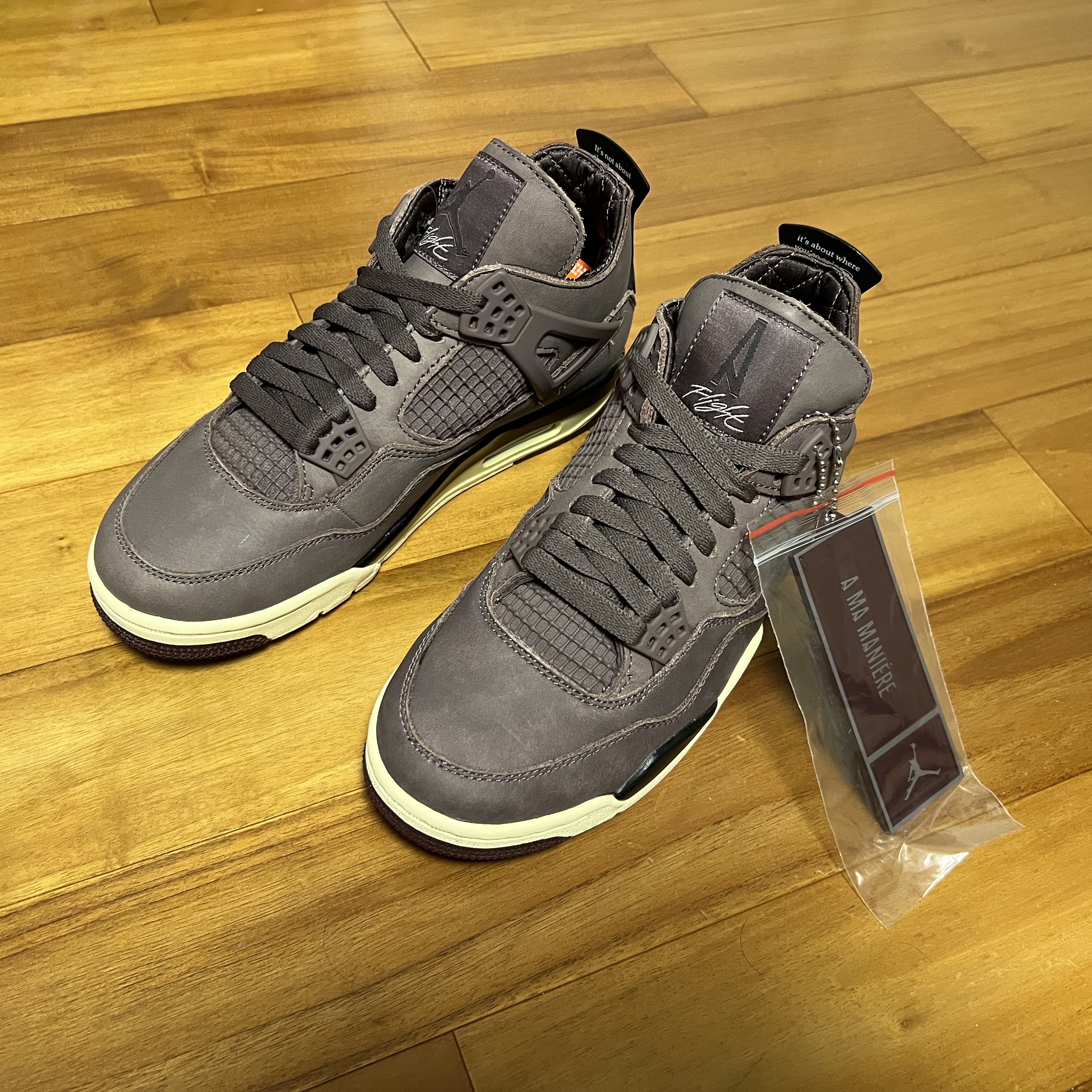 Jordan 4 x A Ma Maniere Retro Violet Ore 착용 스타일