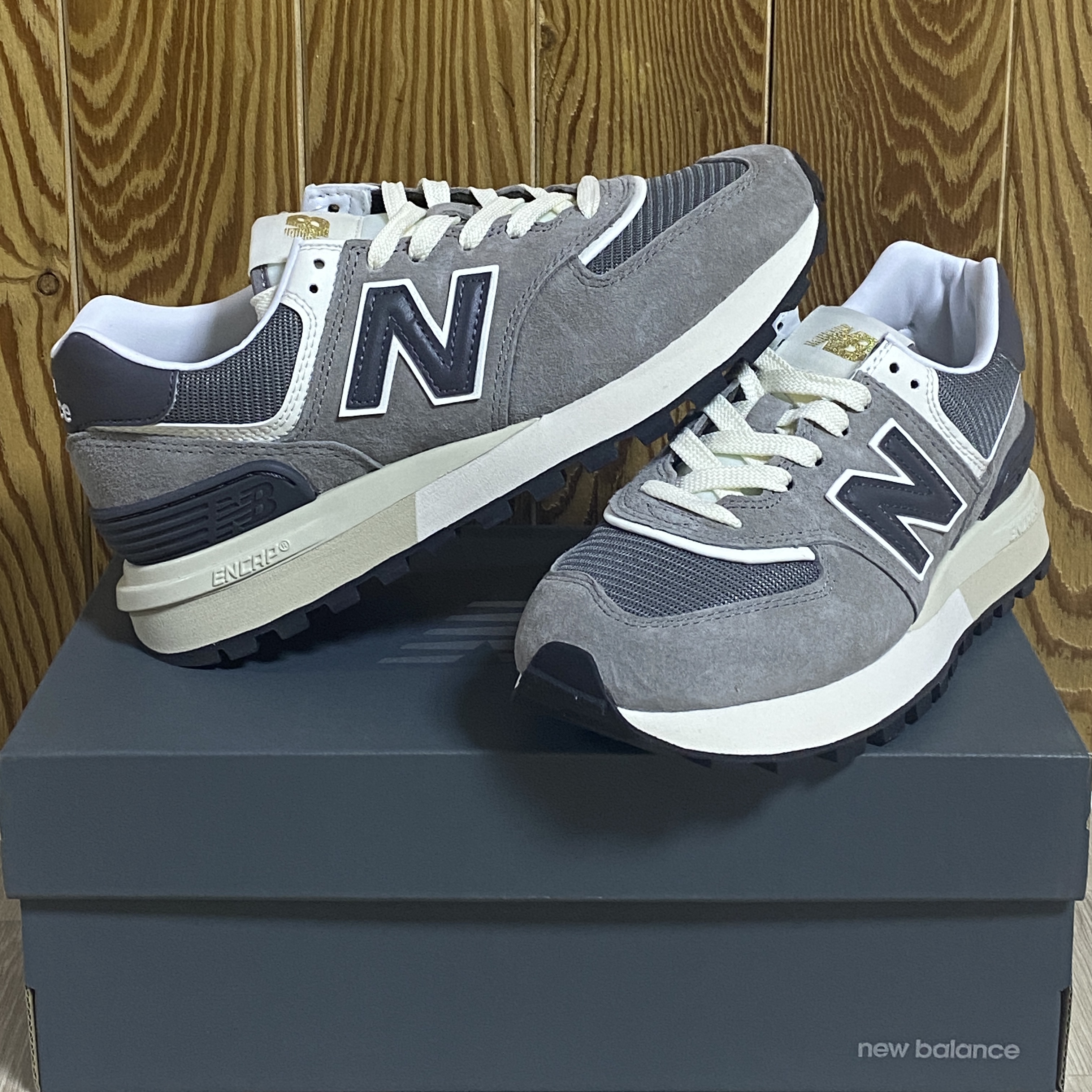 New Balance 574 Legacy Grey 착용 스타일