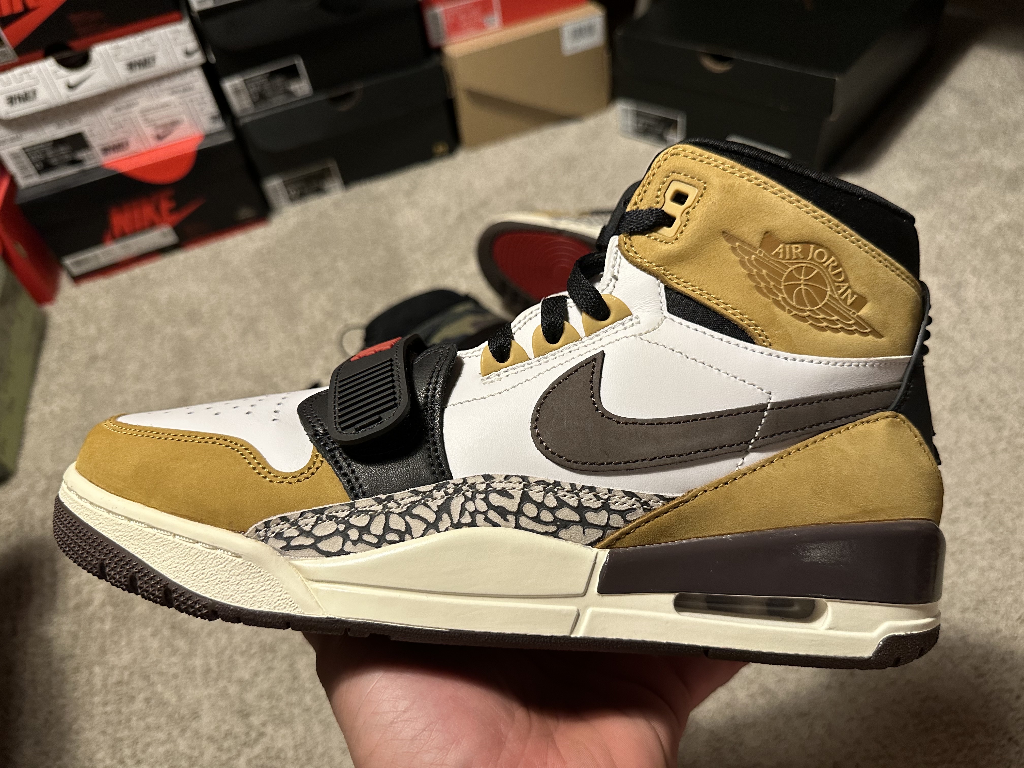 Jordan Legacy 312 Rookie of the Year, Jordan Legacy 312 Black Camo Green 착용 스타일 - 3