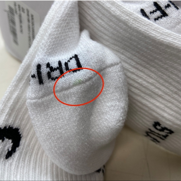 Nike x Stussy NRG Crew Socks White Black 착용 스타일 - 1
