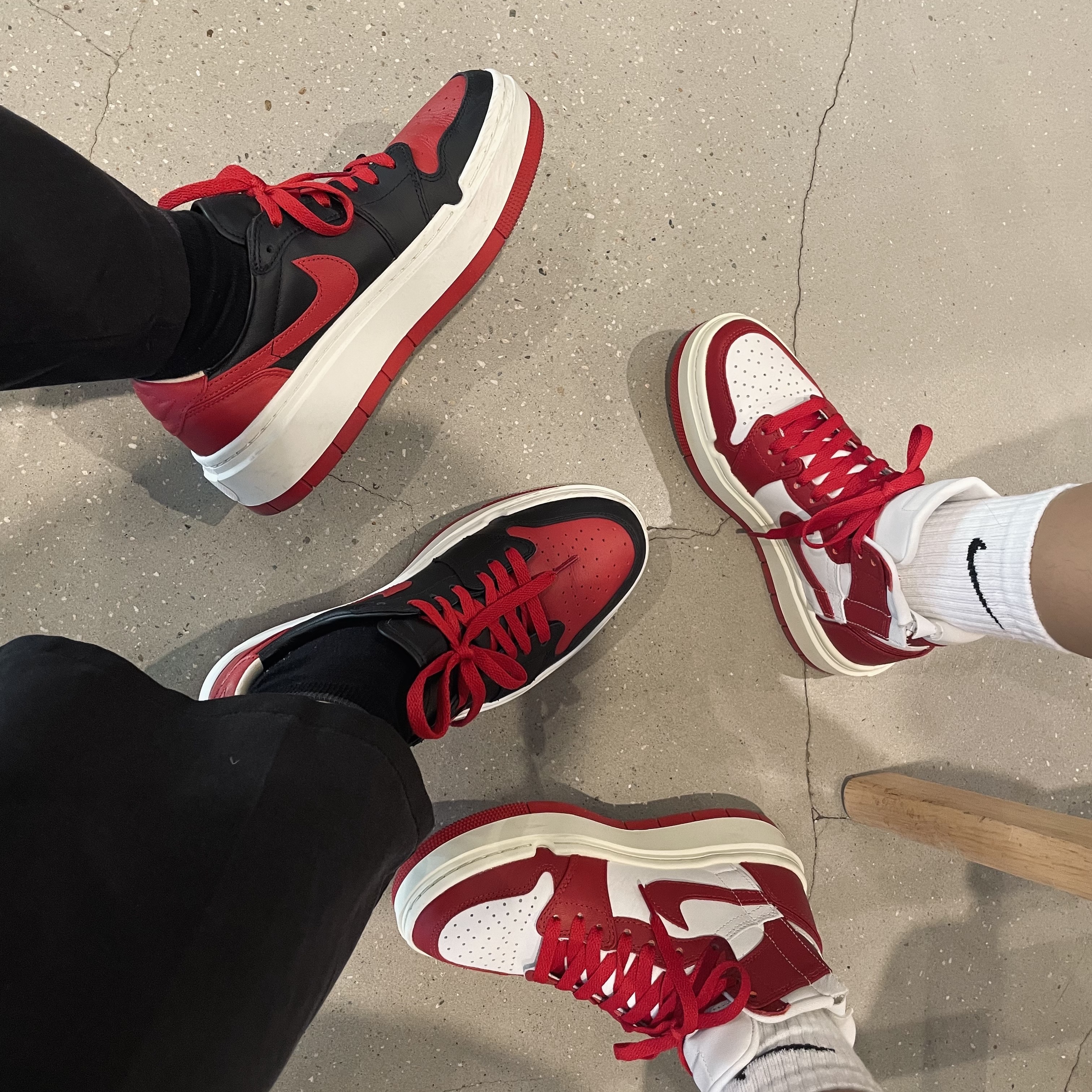 (W) Jordan 1 Elevate Low SE Bred, (W) Jordan 1 Elevate High Varsity Red 착용 스타일