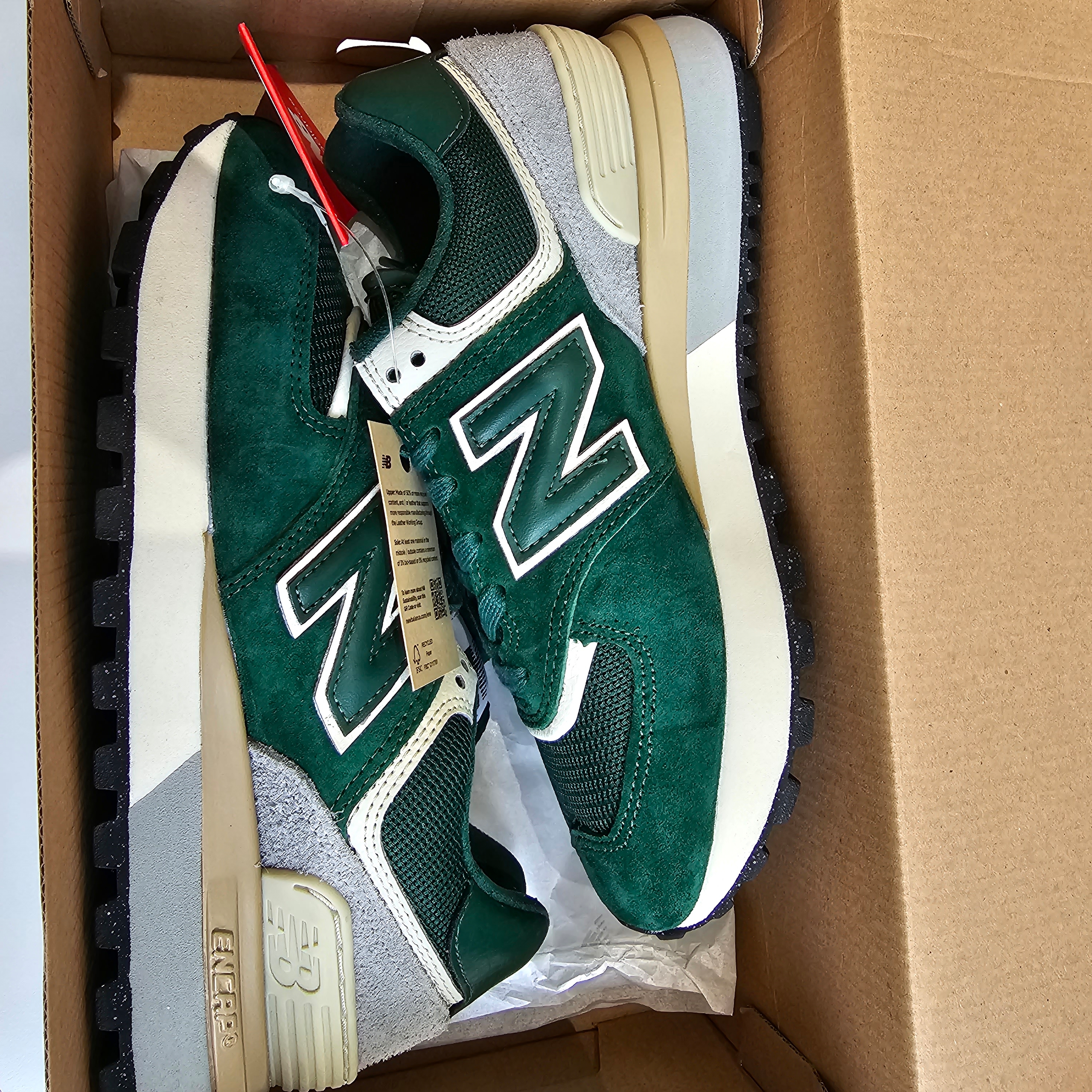 New Balance 574 Legacy Green 착용 스타일 - 4