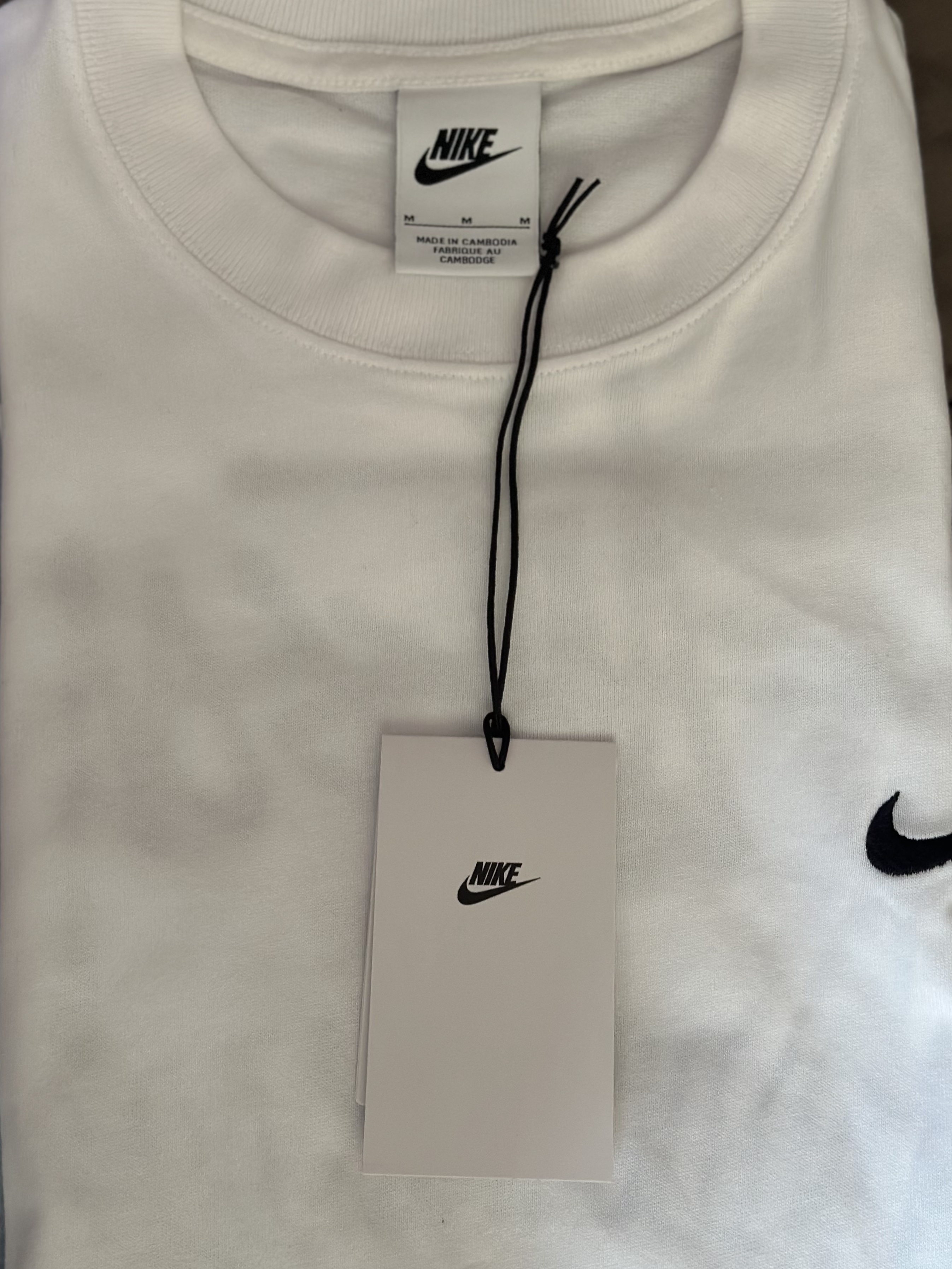 Nike x Stussy T-Shirt White (DV1774-100) 착용 스타일 - 3