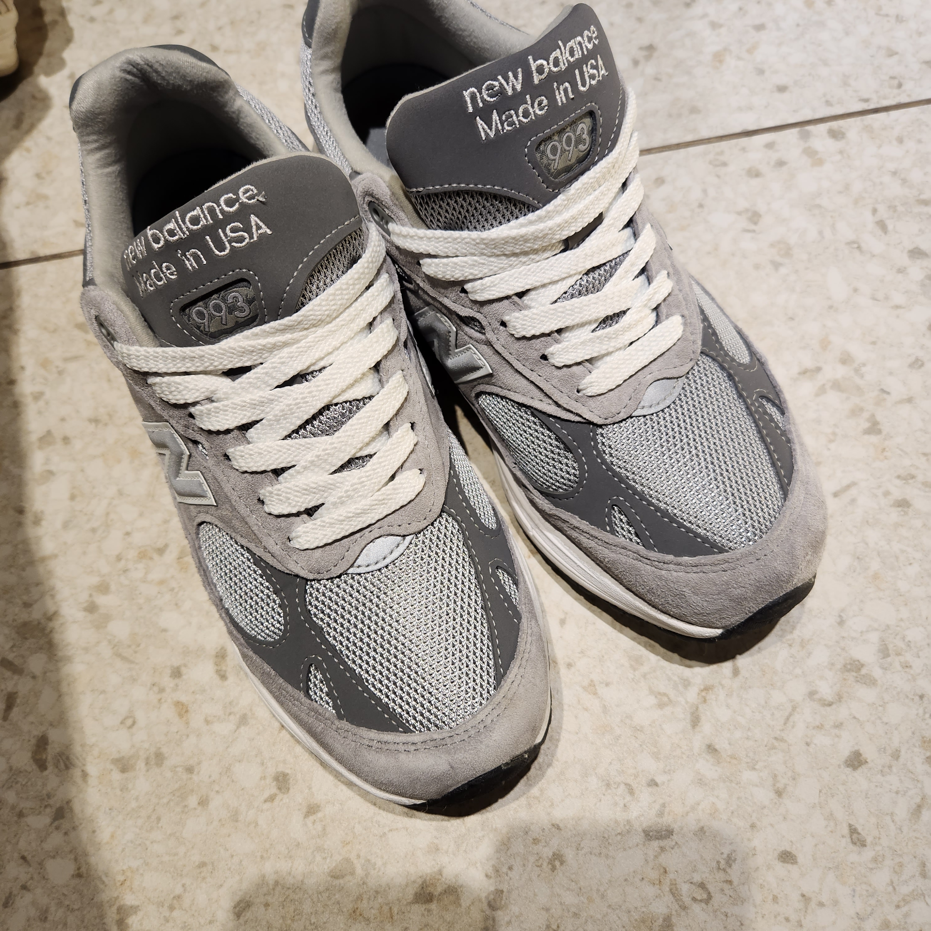 New Balance 993 Made in USA Grey - D Standard 착용 스타일 - 2