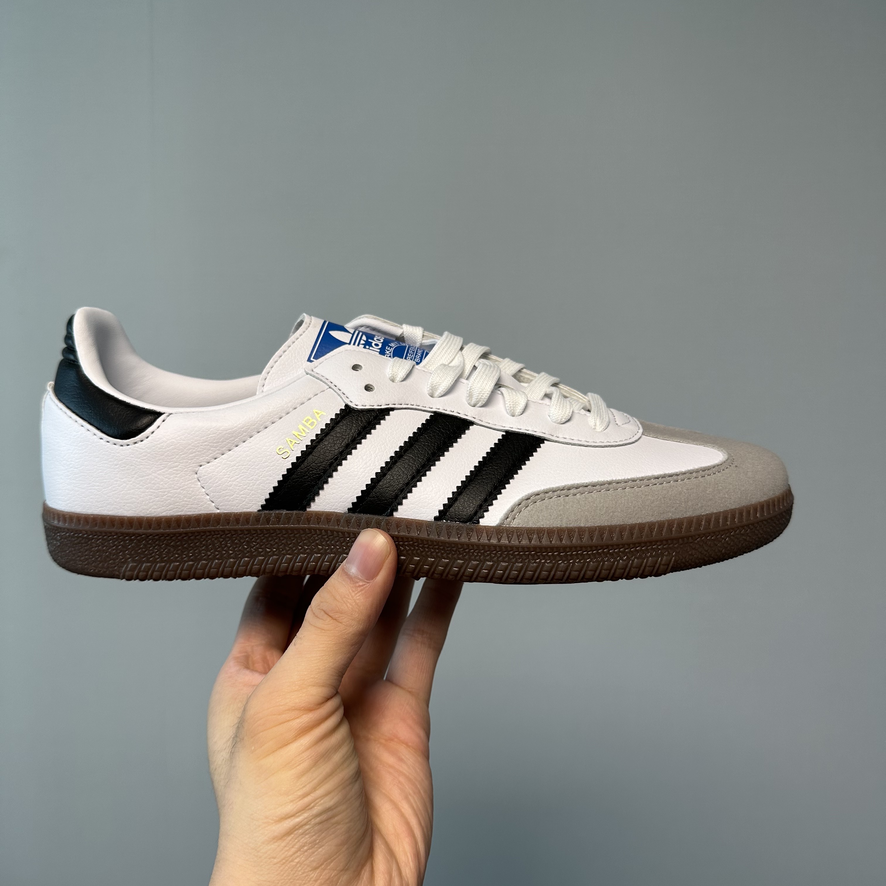 Adidas Samba Vegan White Black 착용 스타일 - 1