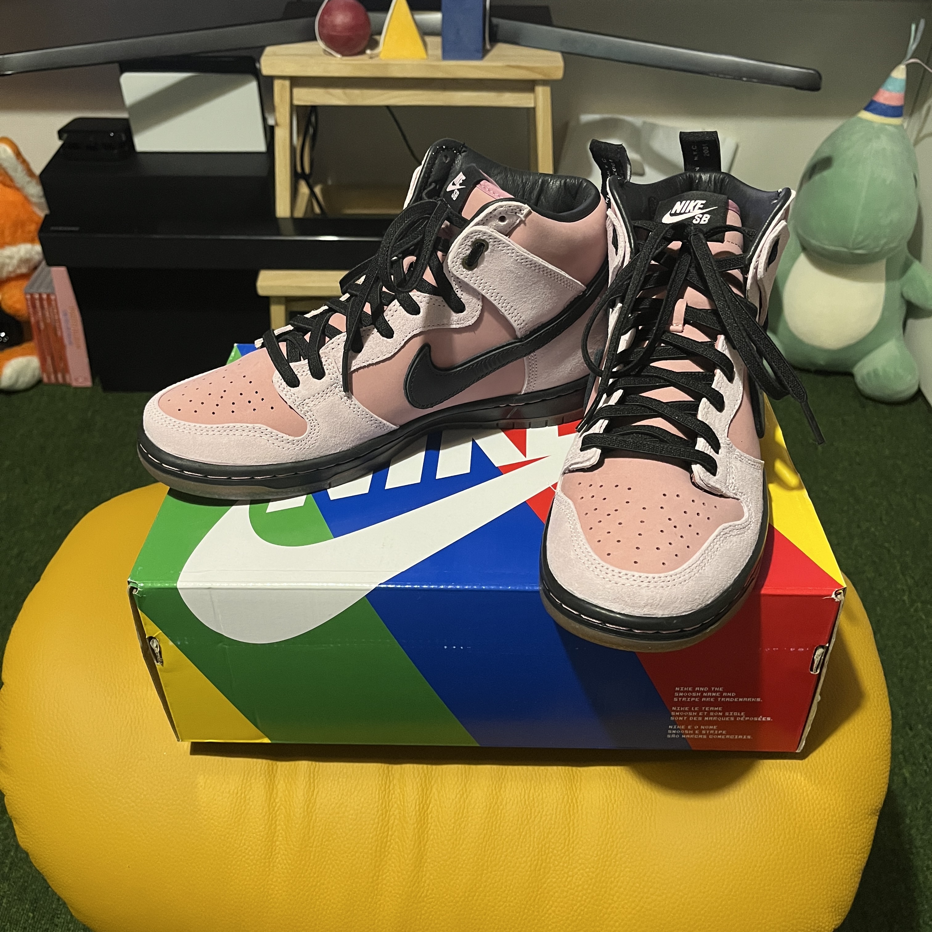Nike x KCDC SB Dunk High Pro QS Elemental Pink 착용 스타일