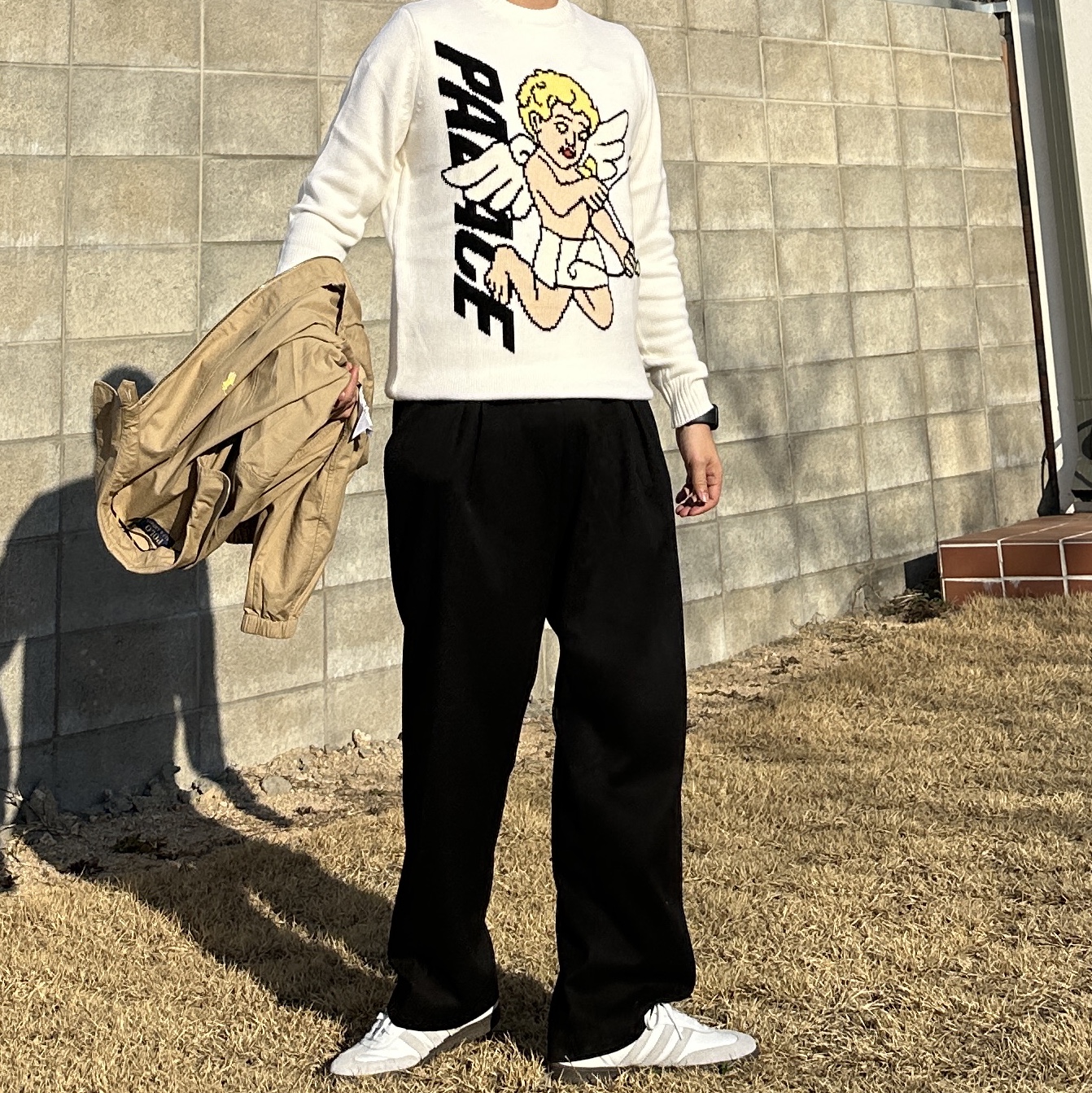 Palace Temptation Knit Cream - 23SS, Adidas x Kith Samba OG Classics Program 착용 스타일