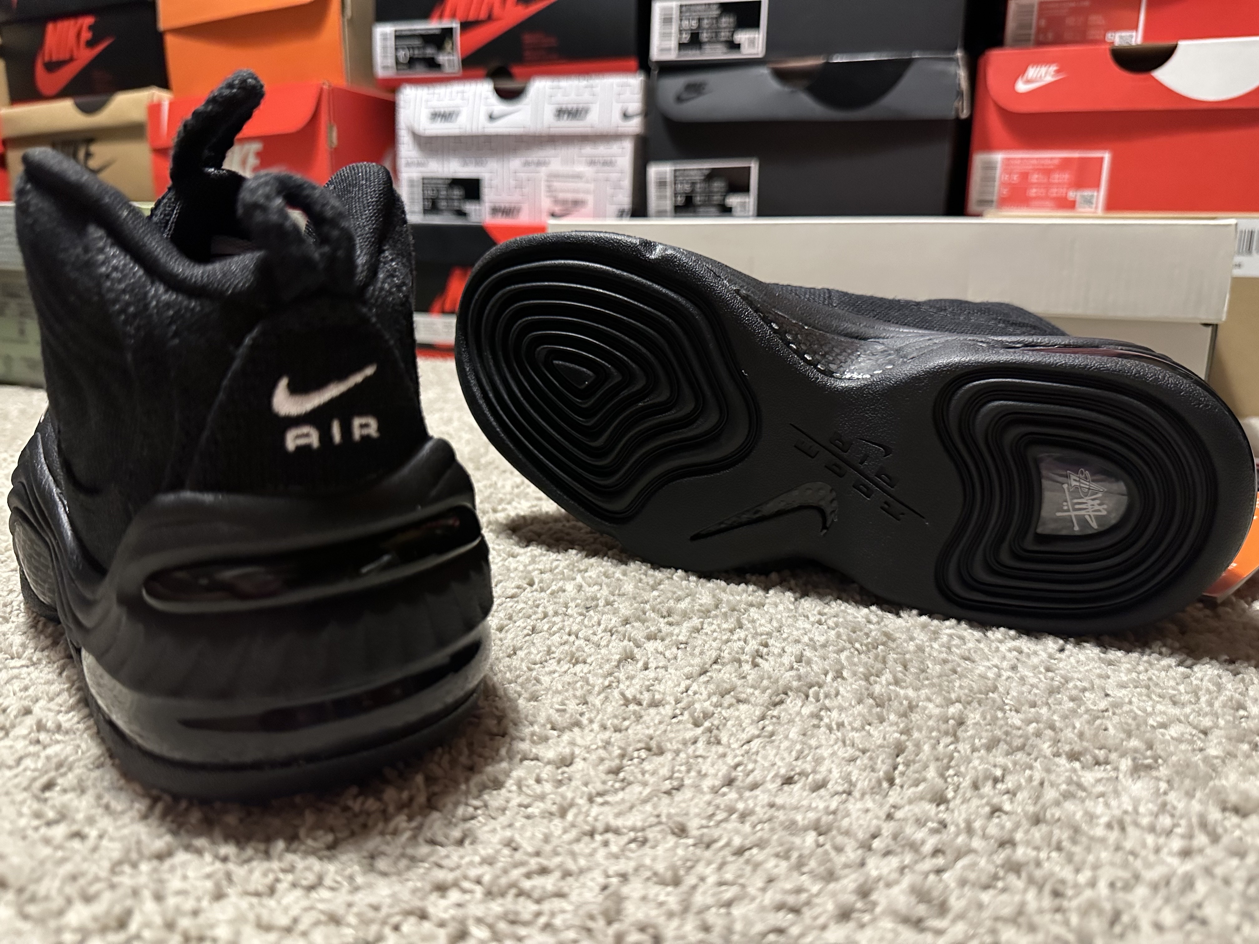 Nike x Stussy Air Penny II Black 착용 스타일 - 3
