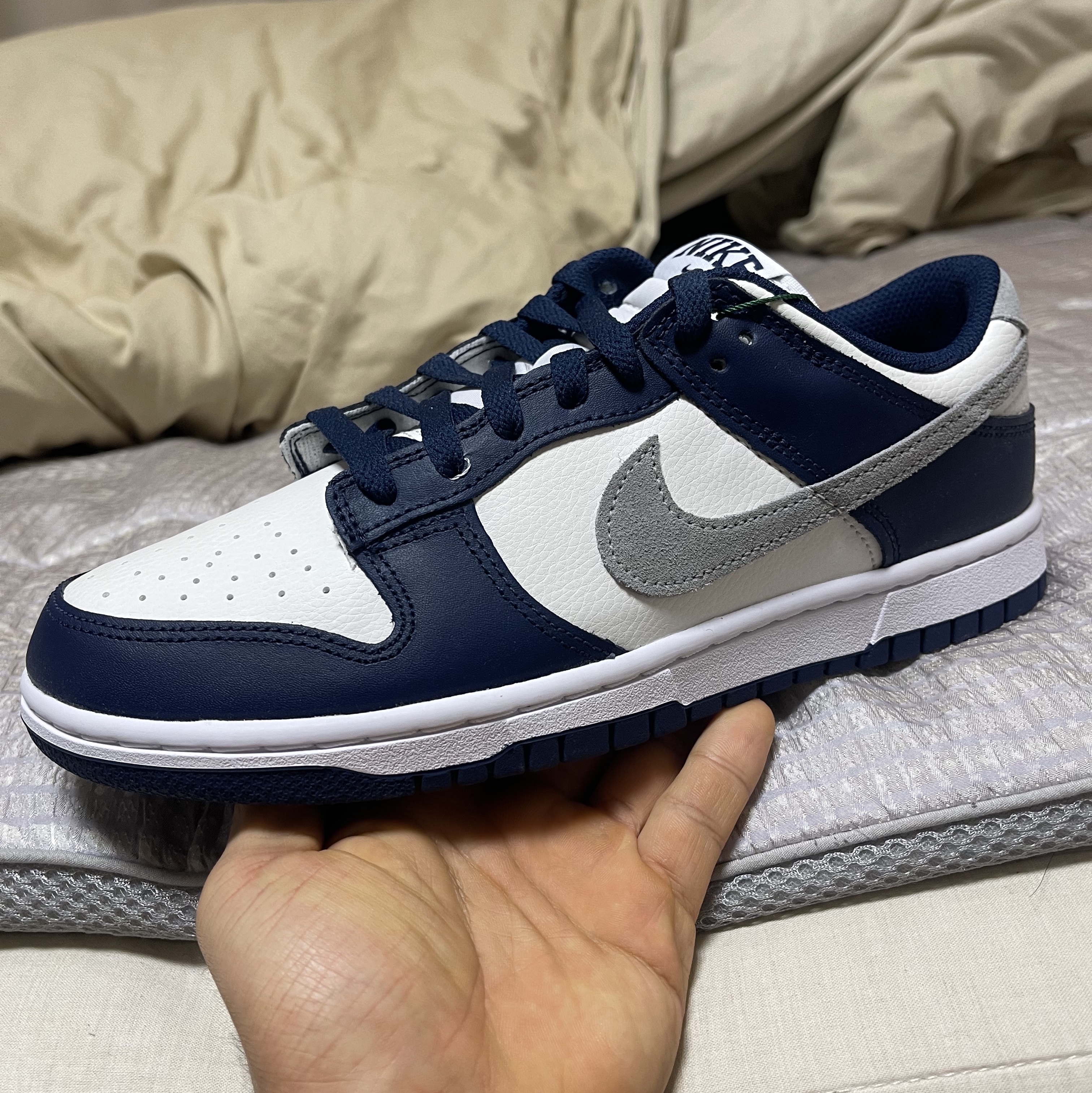 Nike Dunk Low Midnight Navy 착용 스타일