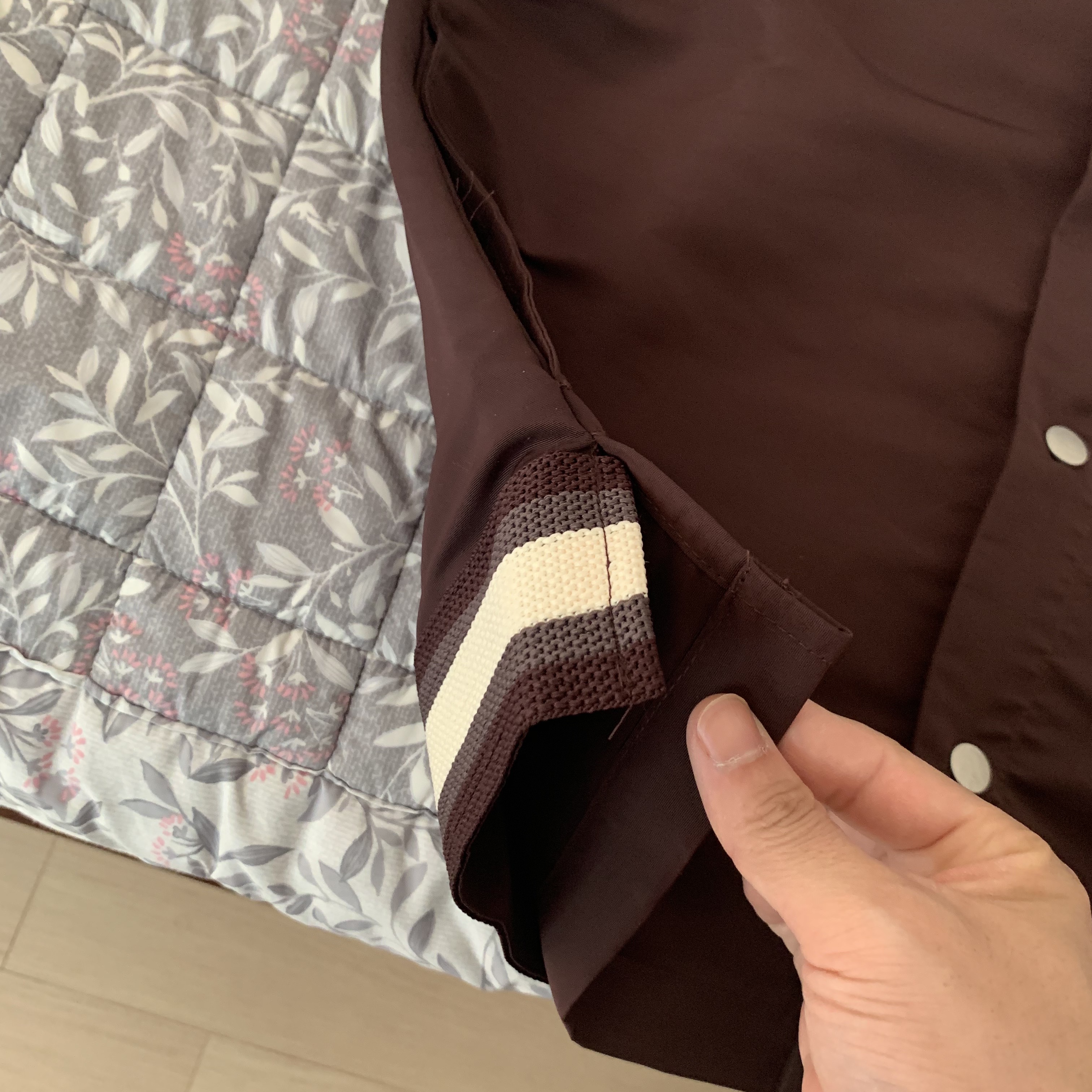 Jordan x A Ma Maniere Warm-Up Shirts Mahogany - Asia 착용 스타일 - 5