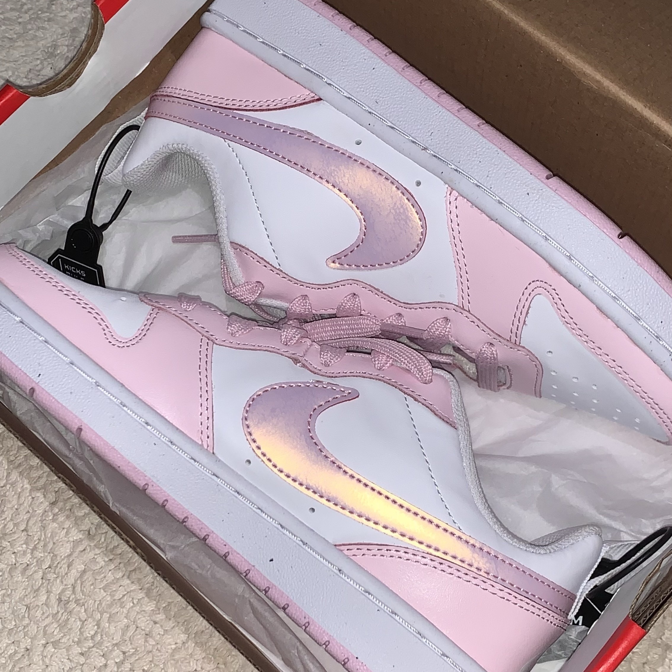 (GS) Nike Court Borough 2 SE White Pink Foam 착용 스타일 - 2
