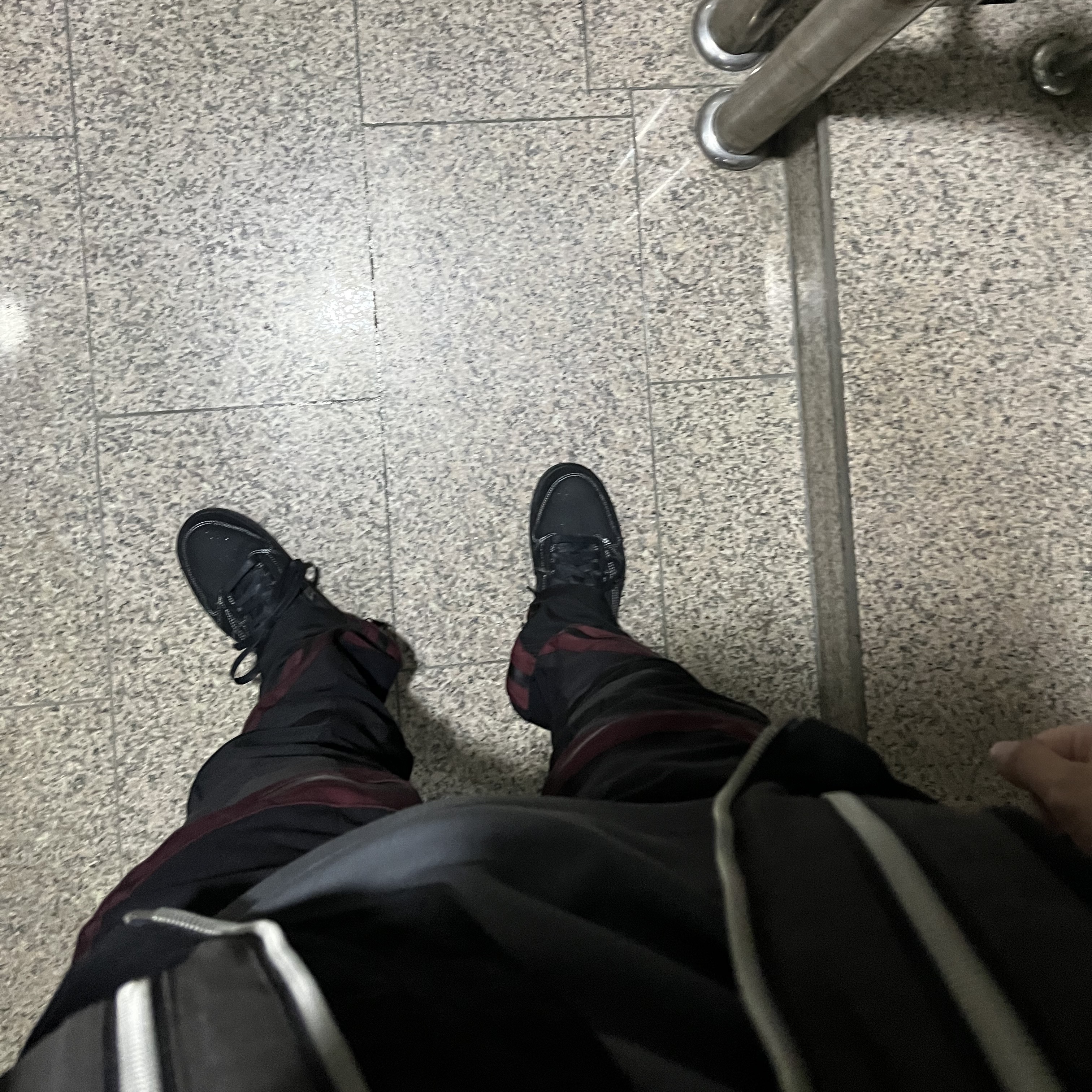 Jordan 1 x Travis Scott Retro Low OG SP Black Phantom, Undermycar Rumlow Back Zip Cotton Garment Bomber Dark Gull - 22FW 착용 스타일