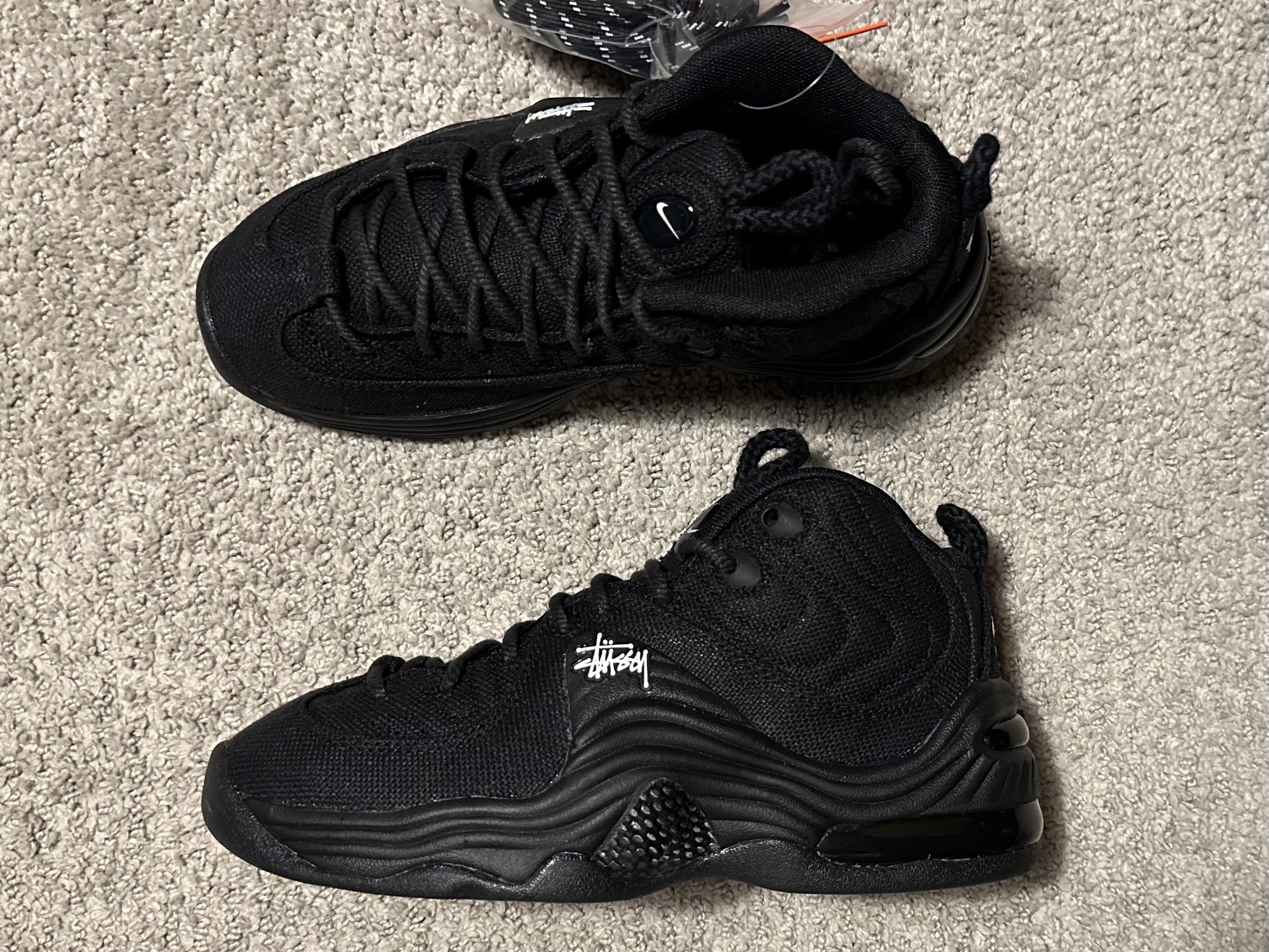 Nike x Stussy Air Penny II Black 착용 스타일 - 2