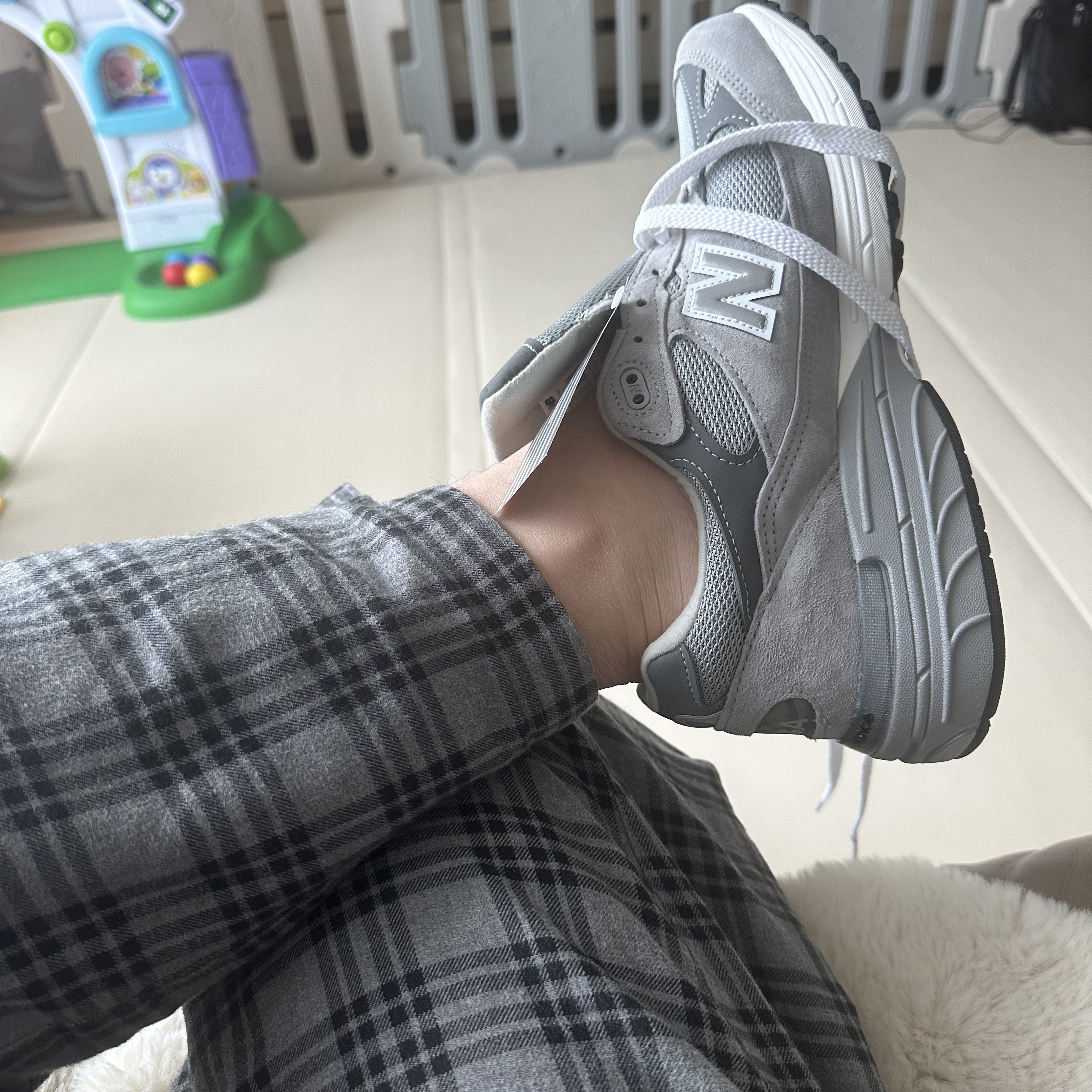 New Balance 993 Made in USA Grey - D Standard 착용 스타일