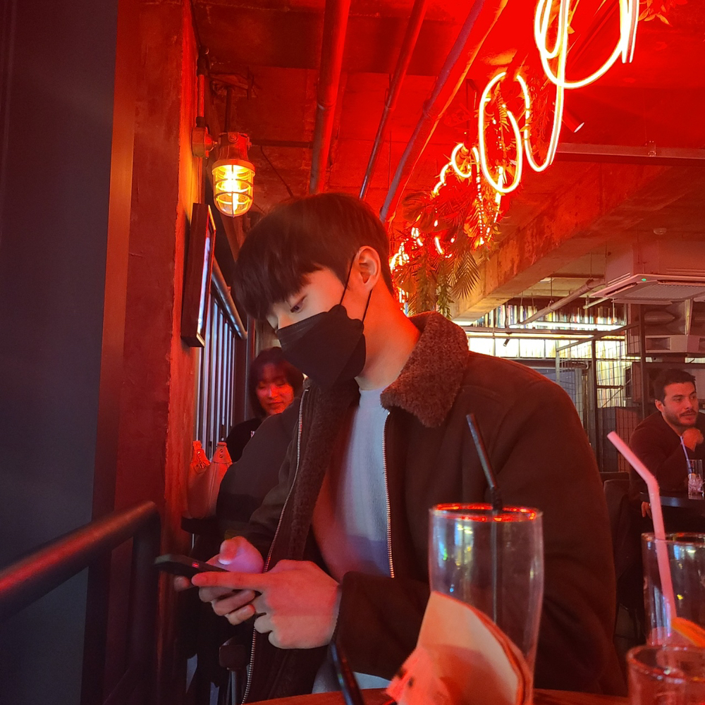 KREAM 프로필 이미지