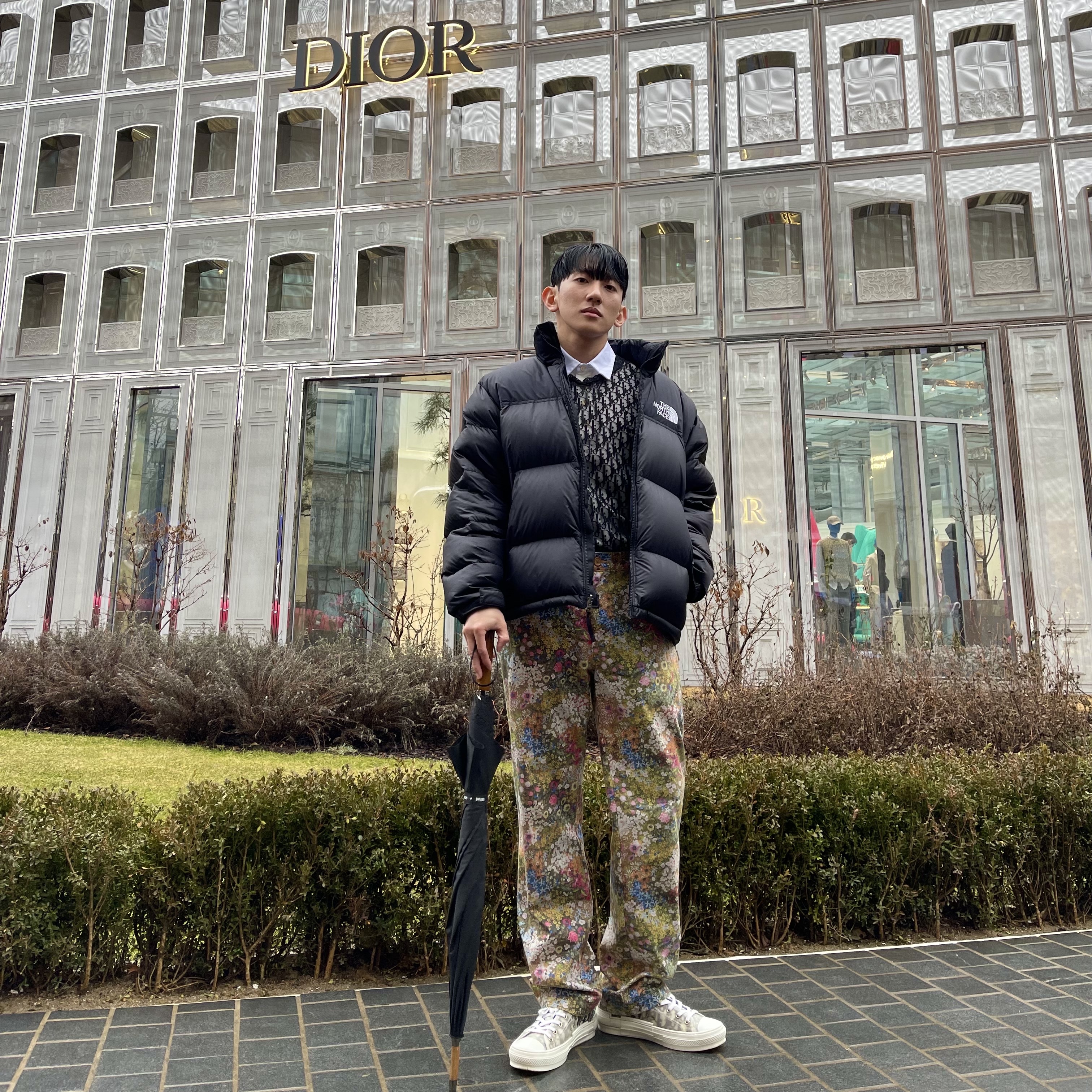 The North Face 1996 Eco Nuptse Jacket Black, Dior B23 Low Dior Oblique White & Black 착용 스타일 - 4