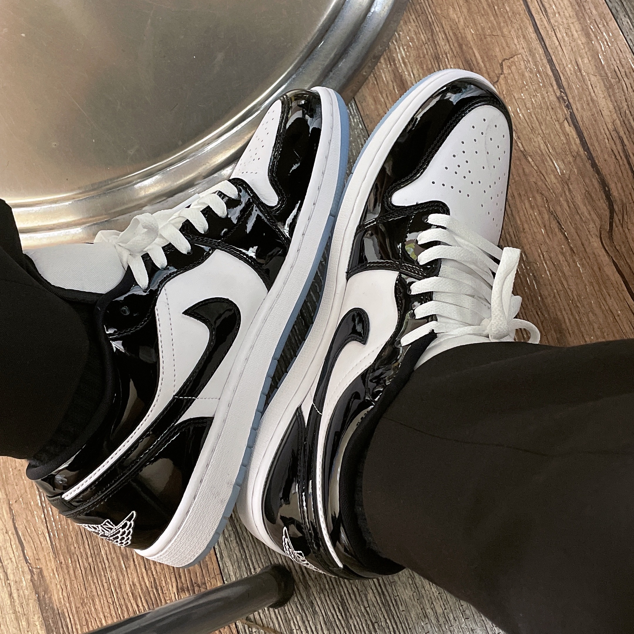 Jordan 1 Low SE Concord 착용 스타일