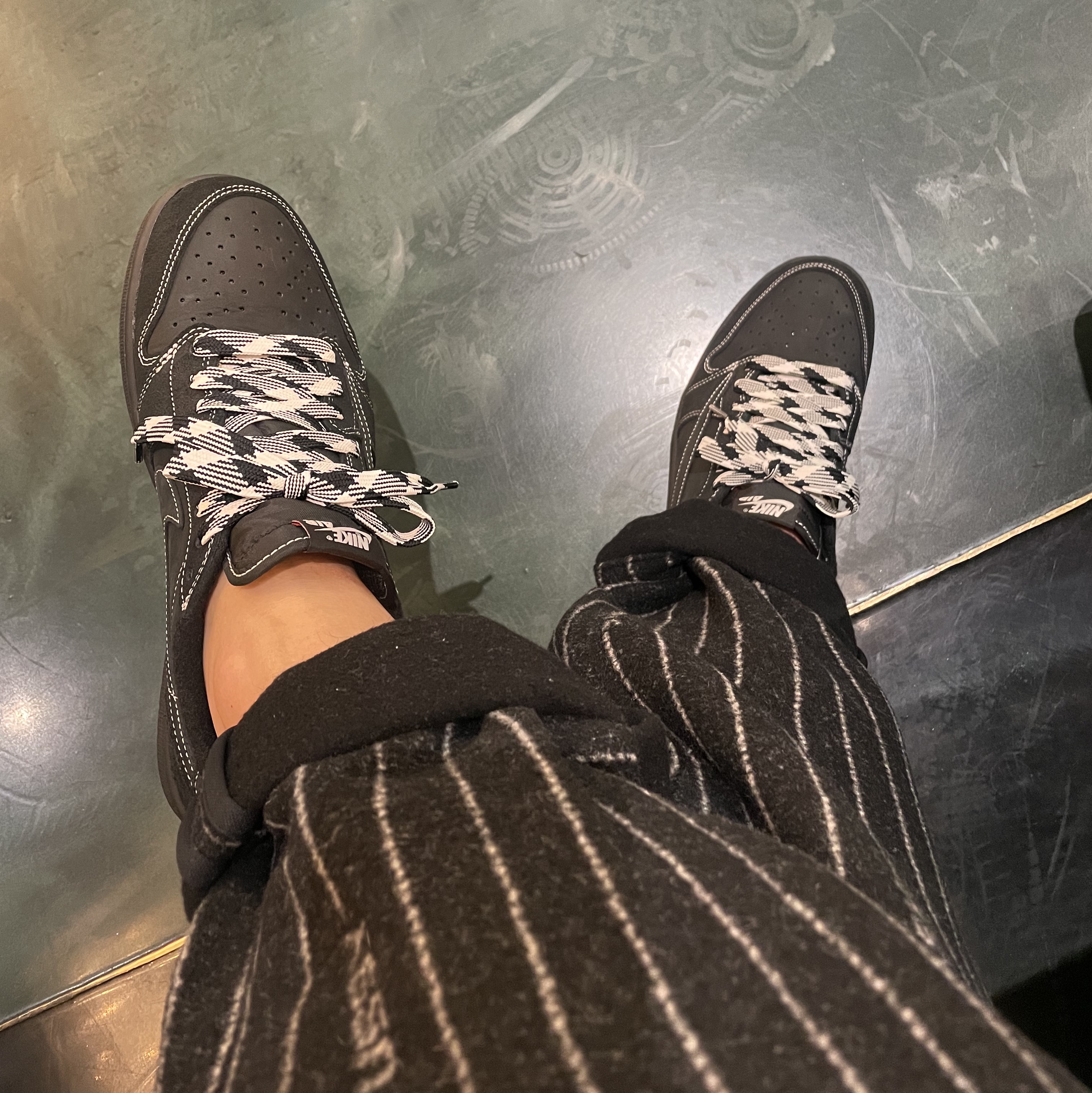 Nike x Stussy NRG Striped Wool Jacket Black (DR4023-010), Nike x Stussy NRG Striped Wool Pants Black (DR4021-010) 착용 스타일 - 3