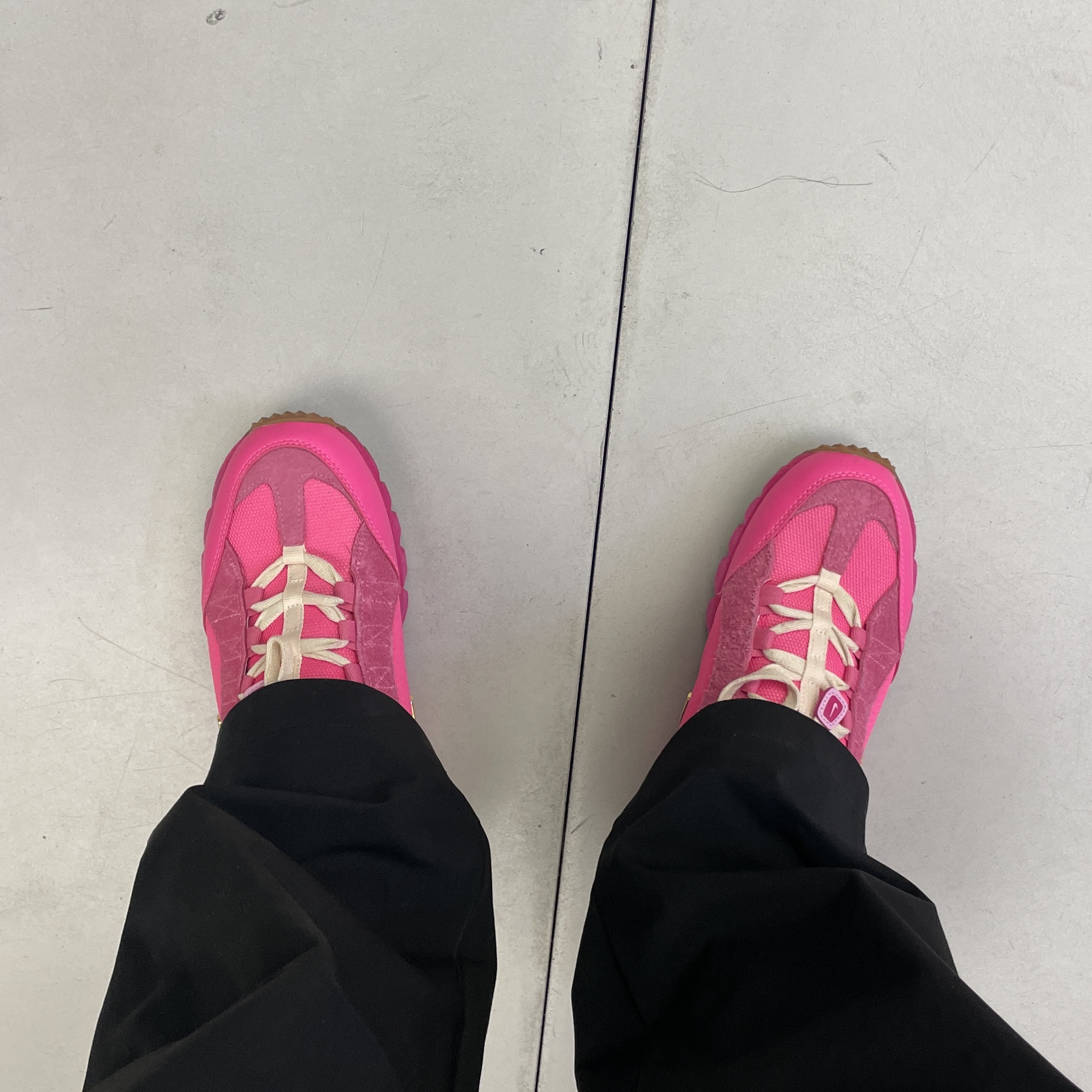 Nike x Jacquemus Air Humara LX Pink Flash 착용 스타일