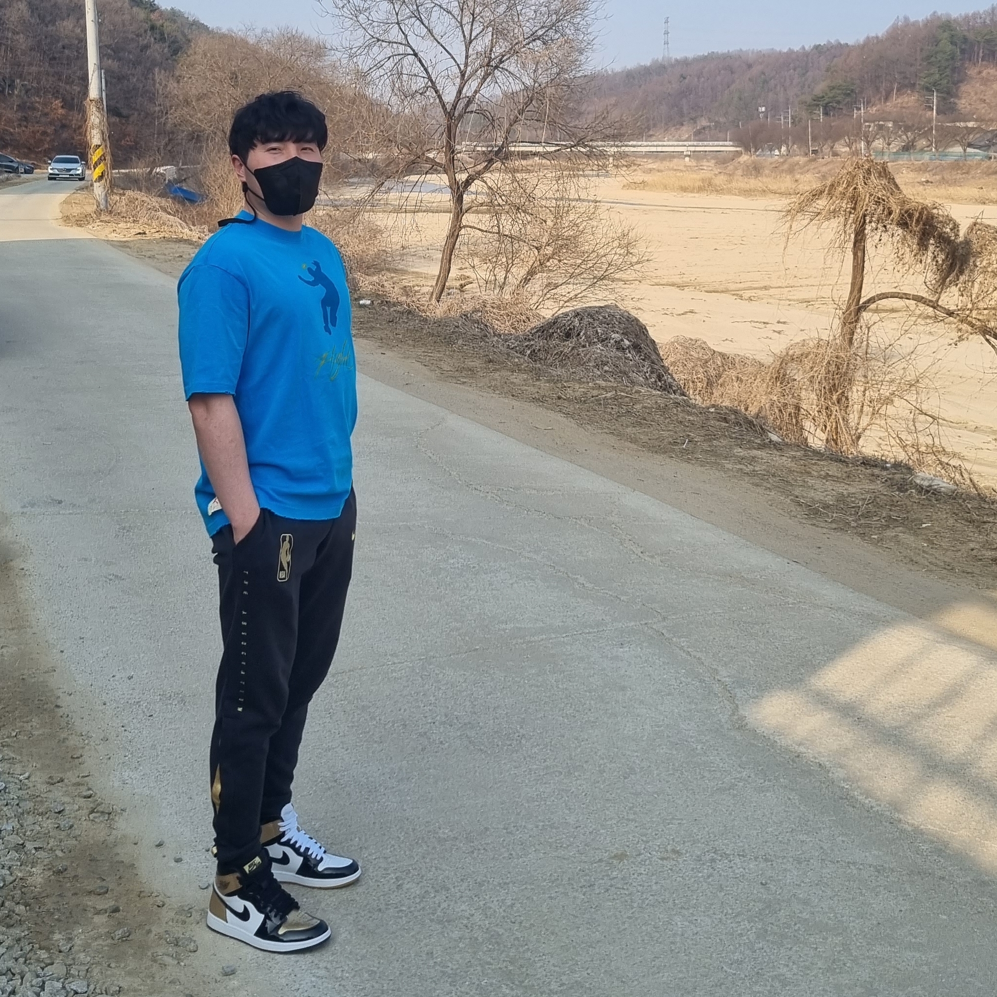 Jordan 1 Retro High Gold Top 3, Jordan x Union Graphic T-Shirt Equater Blue - Asia 착용 스타일 - 2