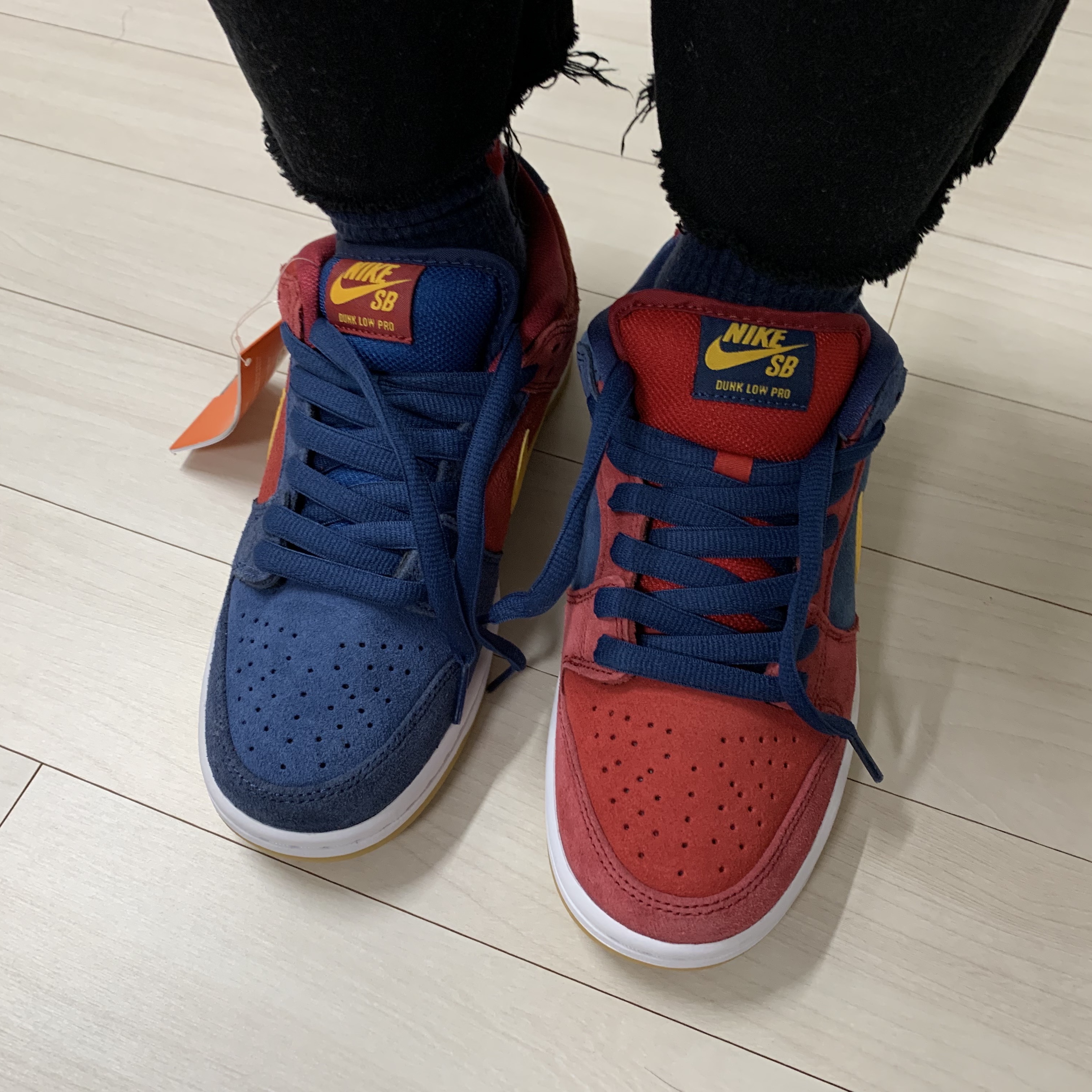 Nike SB Dunk Low Pro Premium Barcelona 착용 스타일 - 3