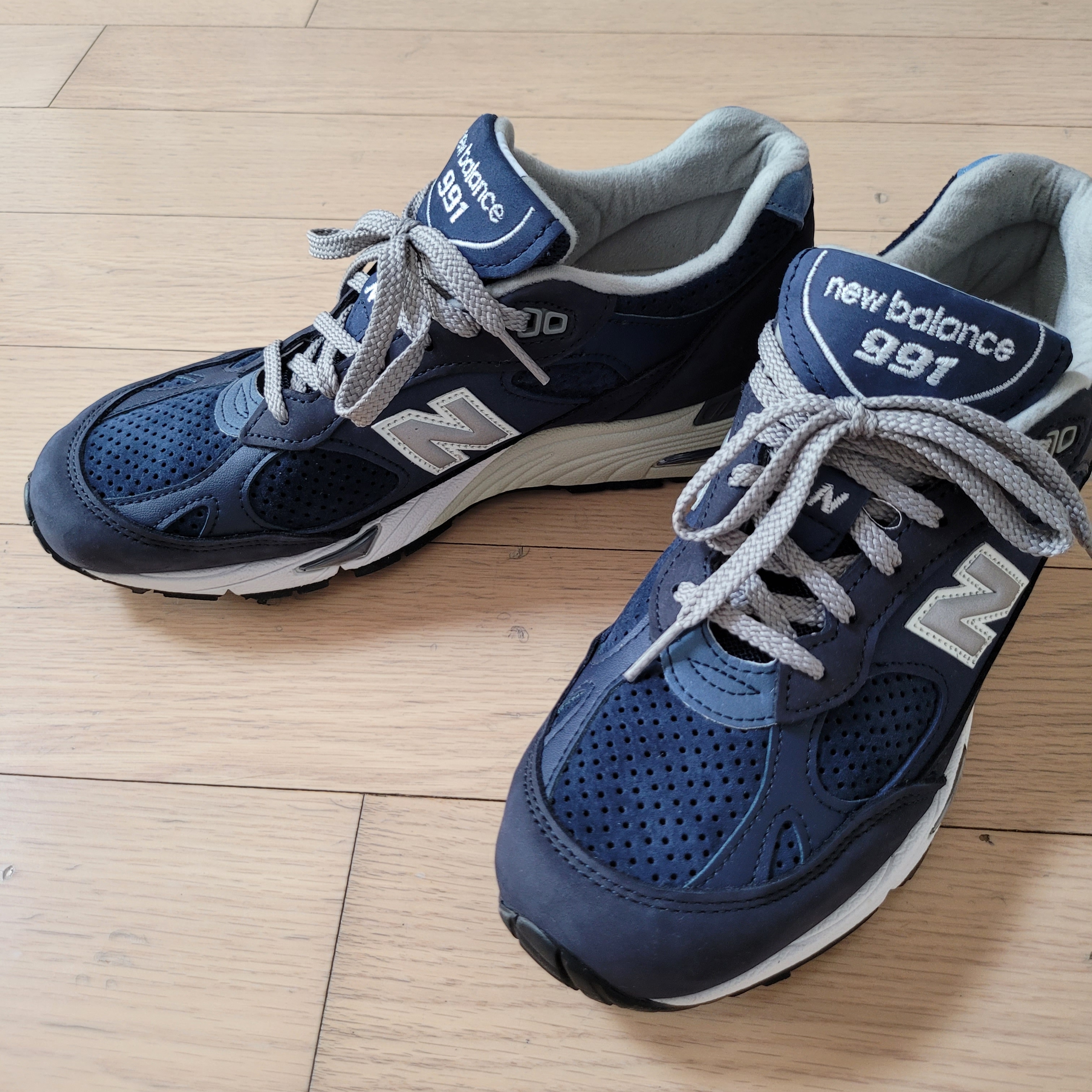 New Balance 991 Made in UK Bluesman 착용 스타일 - 3