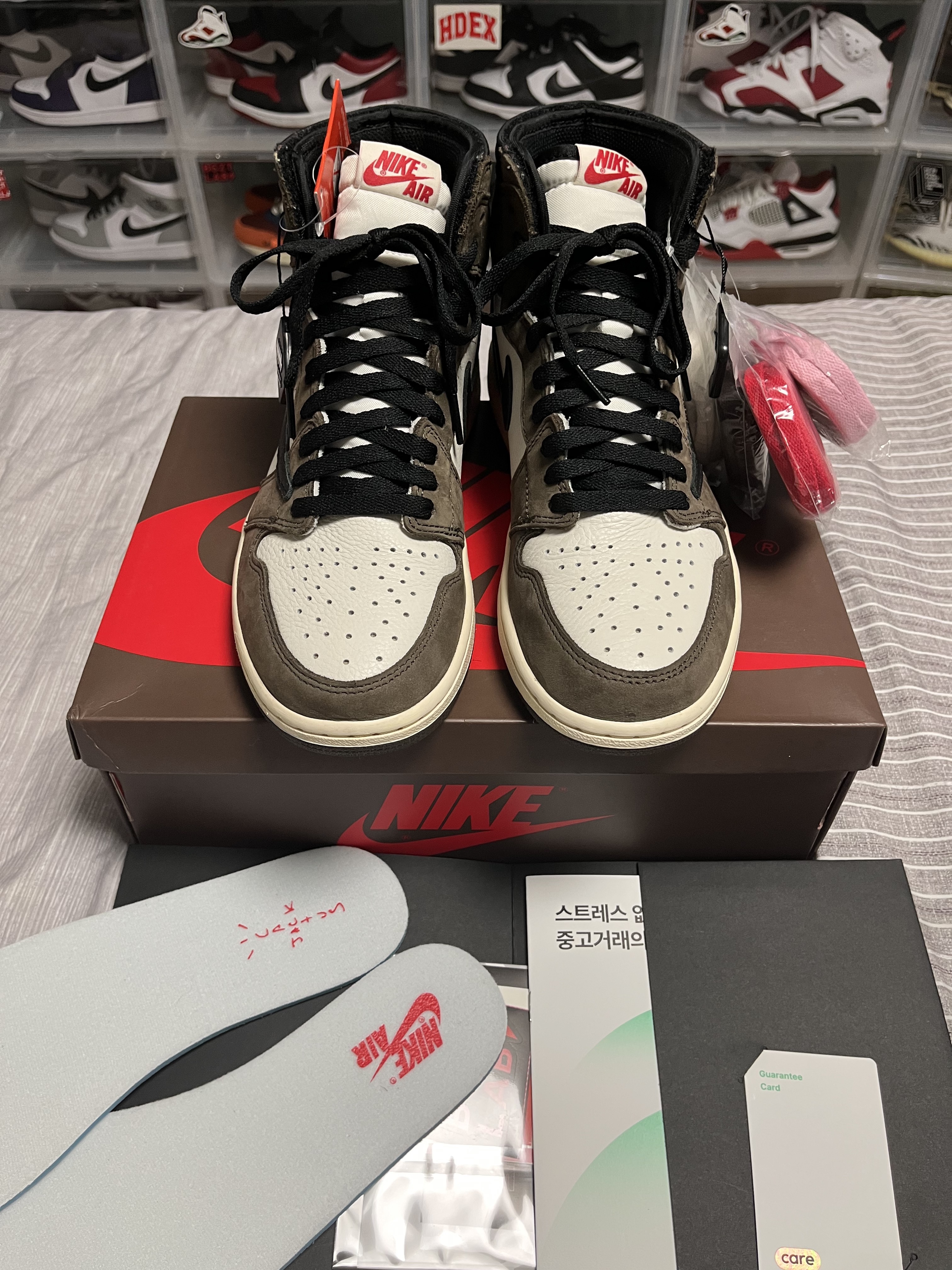 Jordan 1 x Travis Scott Retro High OG SP Mocha 착용 스타일