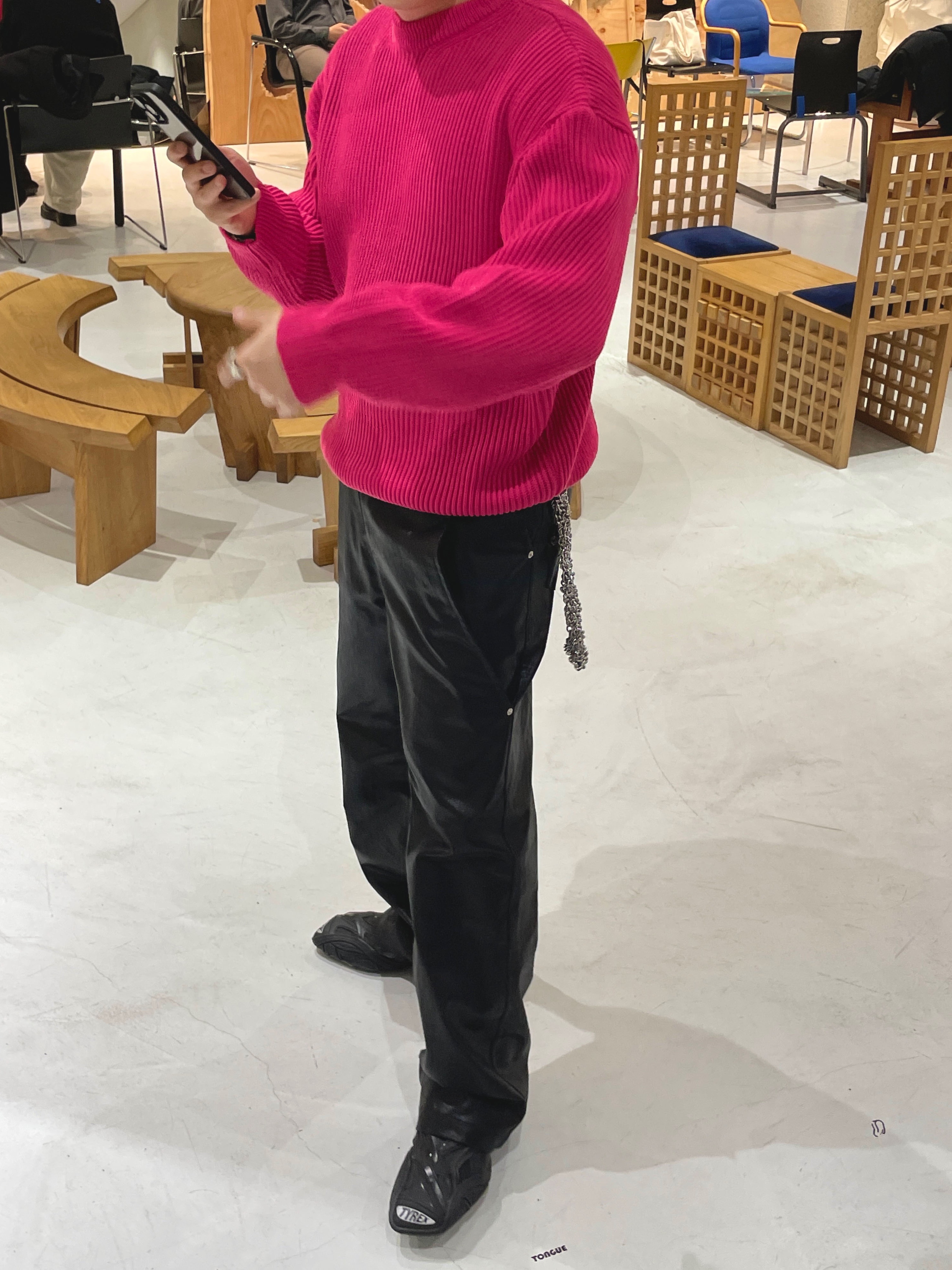 Balenciaga Tyrex Sneakers Black 착용 스타일 - 3