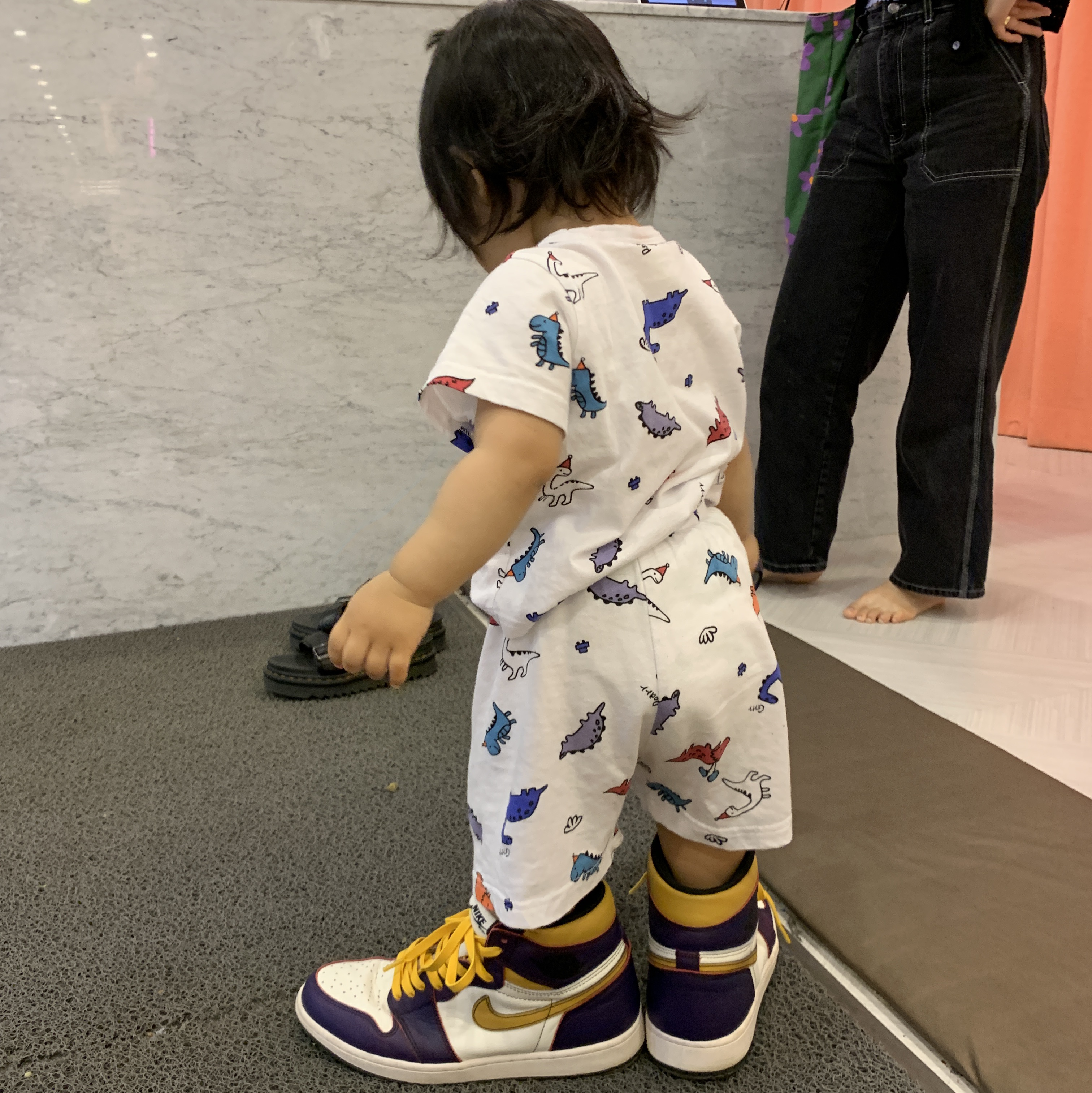 Jordan 1 Retro High OG Defiant SB LA to Chicago 착용 스타일