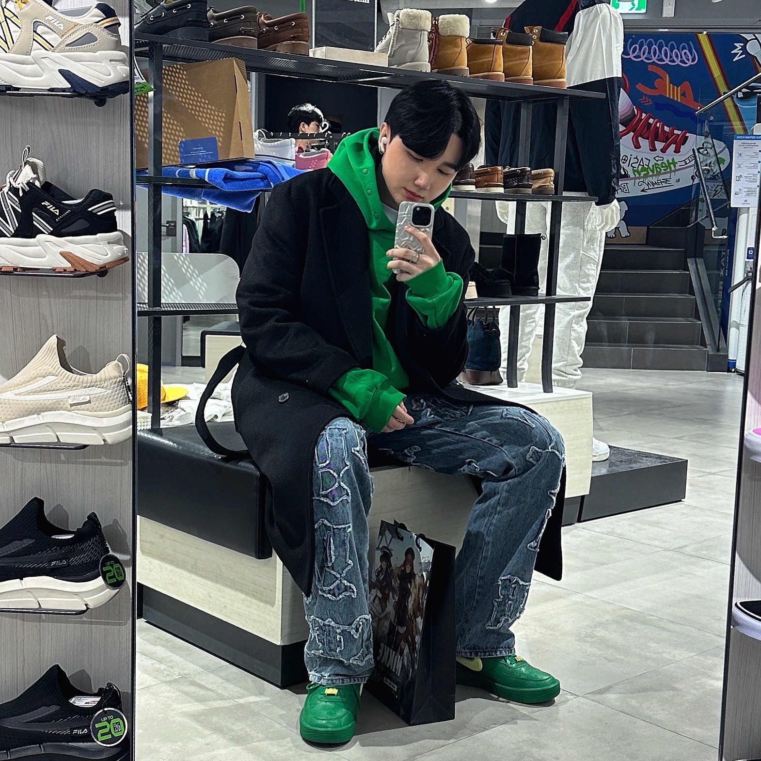 Nike x Ambush Air Force 1 Low SP Pine Green and Citron, Grailz Geometry Hoodie Celtic Green 착용 스타일 - 1