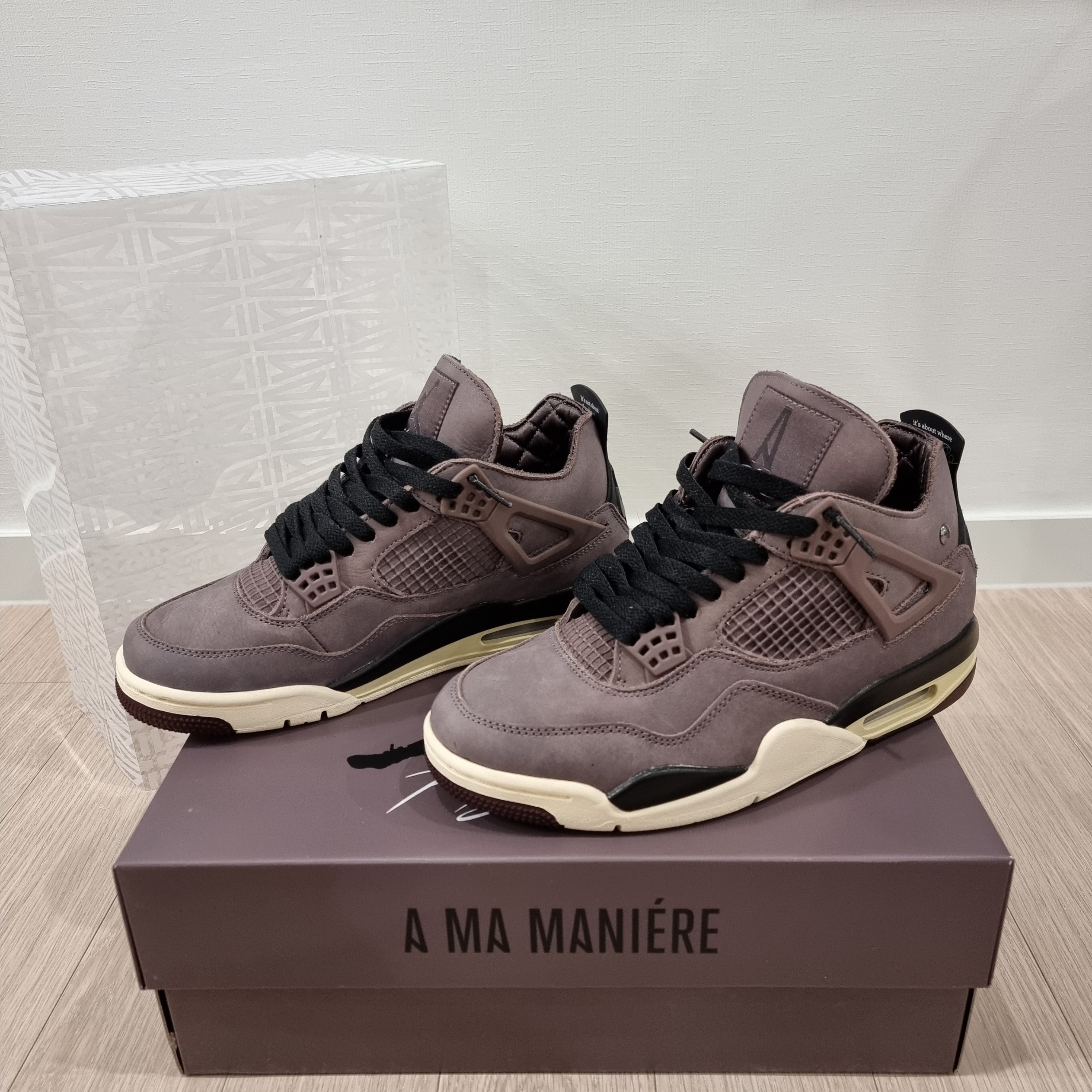 Jordan 4 x A Ma Maniere Retro Violet Ore 착용 스타일