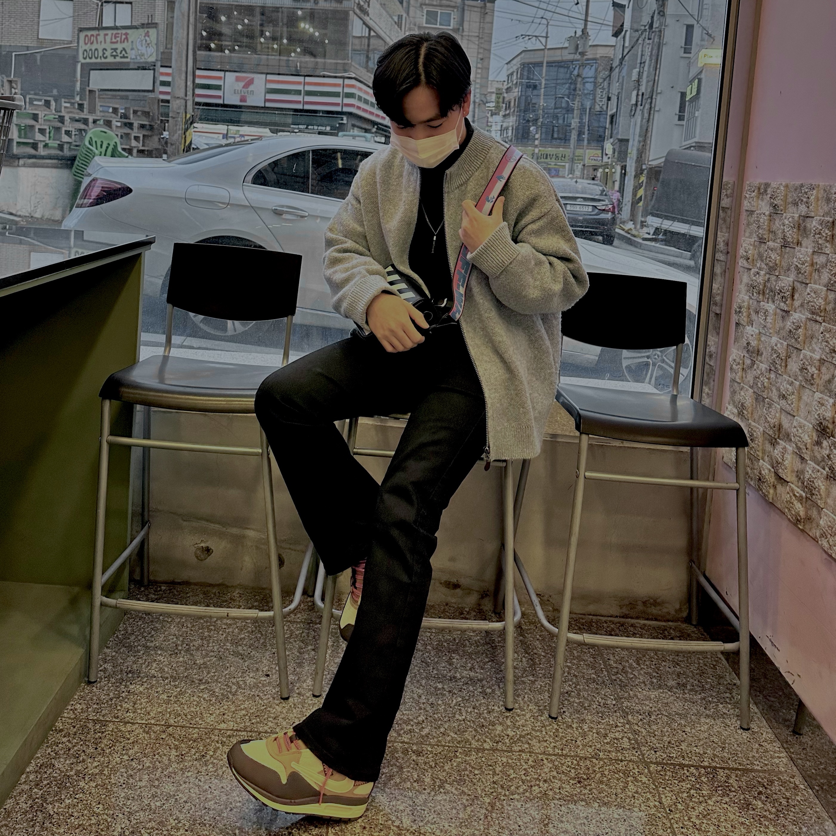 Nike x Travis Scott Air Max 1 Cact.us Brown 착용 스타일