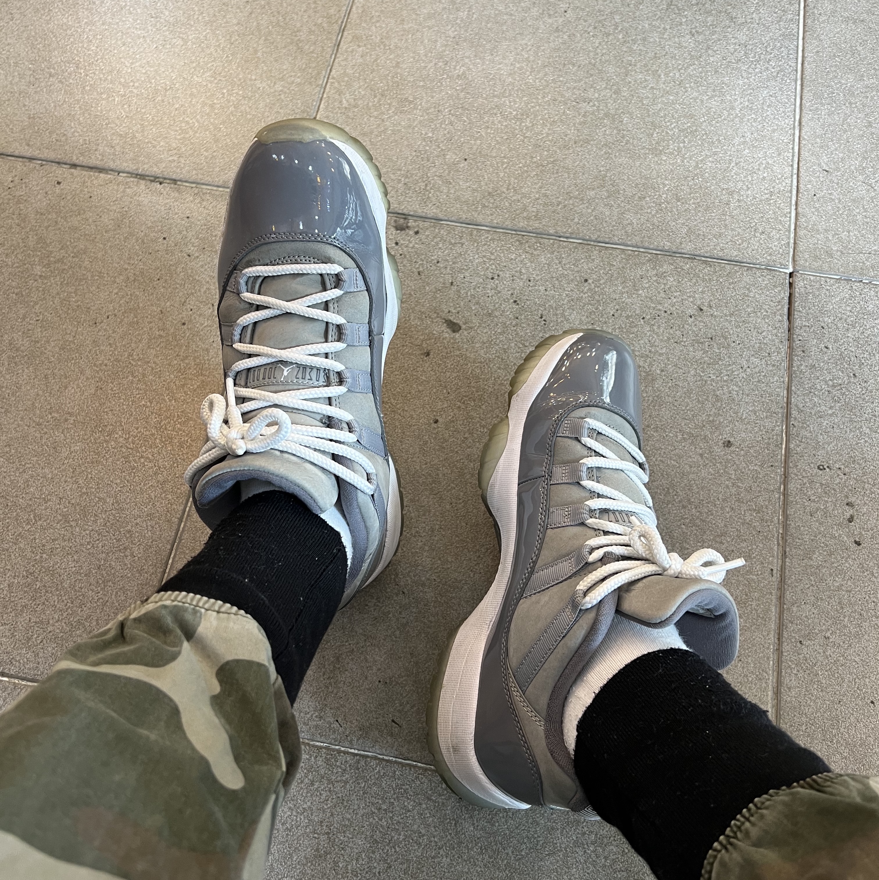 Jordan 11 Retro Low Cool Grey 착용 스타일