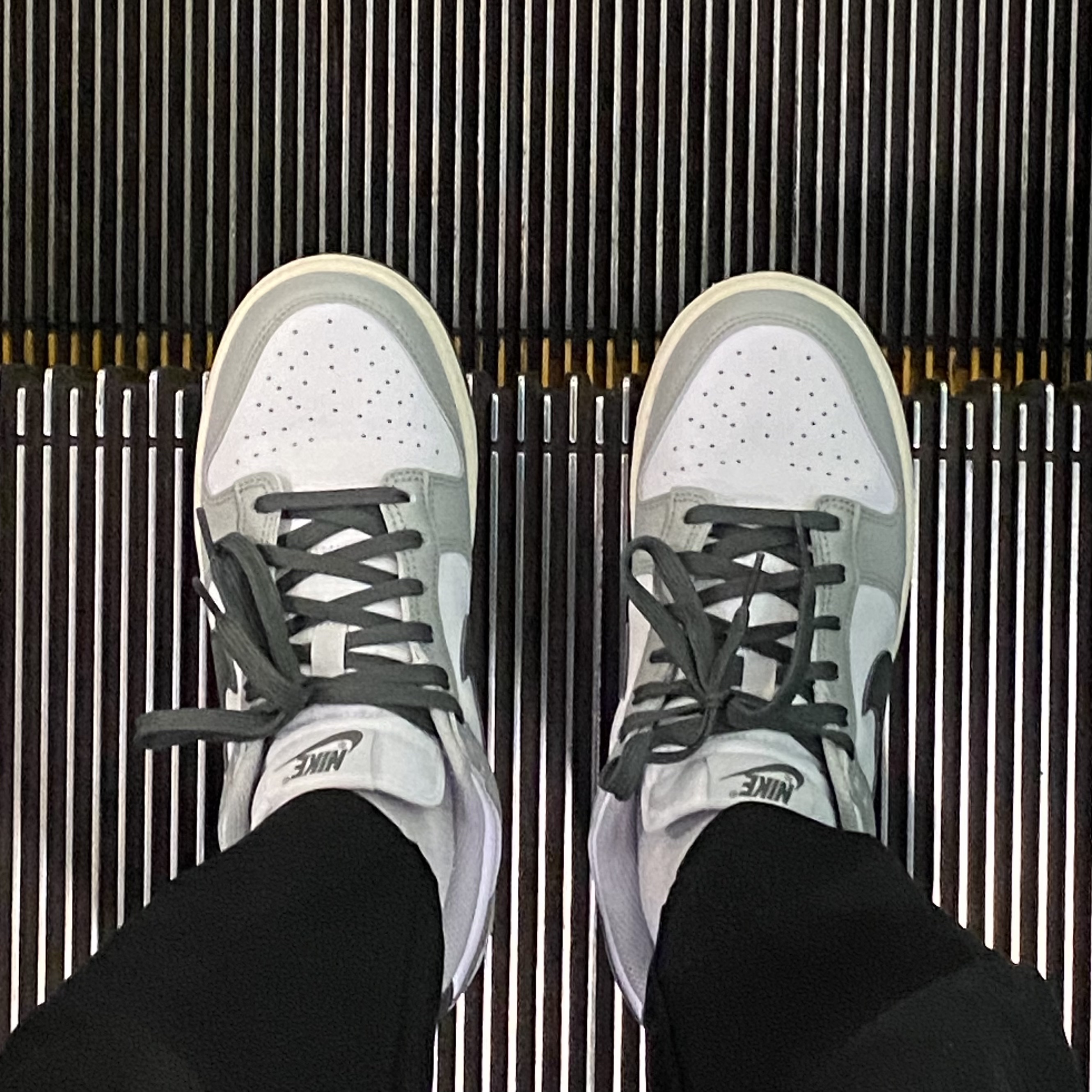 (W) Nike Dunk Low Light Smoke Grey 착용 스타일