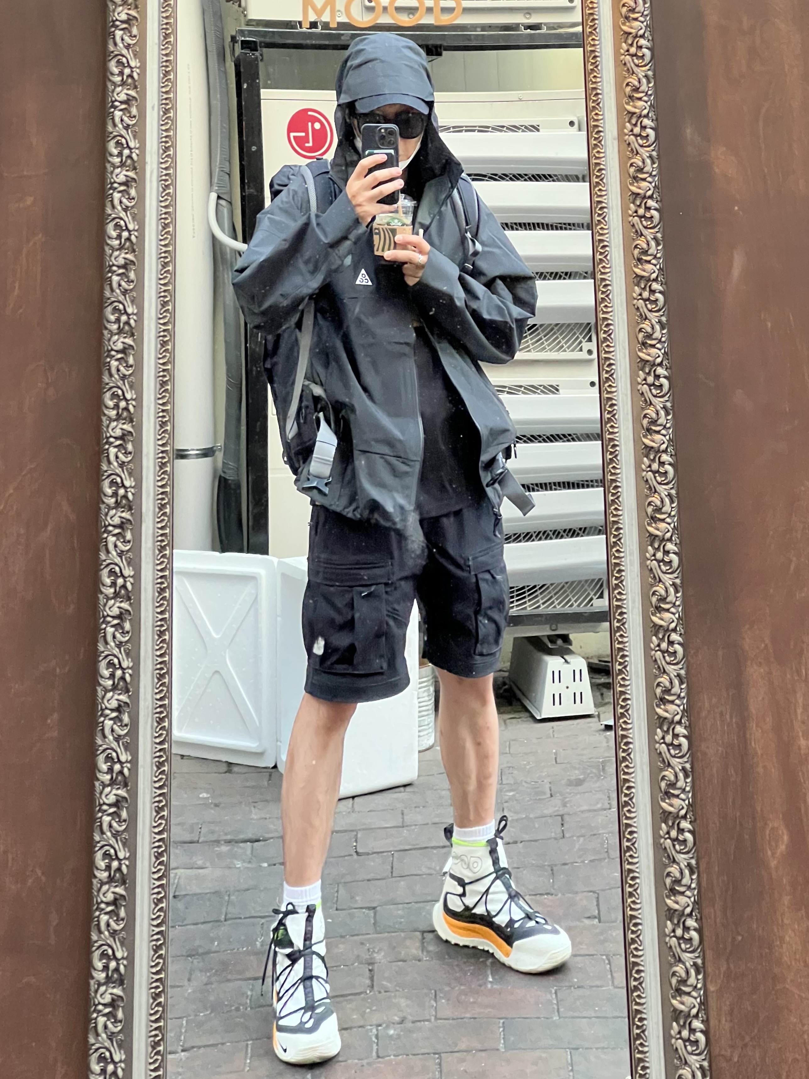 Nike ACG Terra Antarktik Gore-Tex Summit White, Nike ACG Smith Summit Cargo Pants Black Summit White - US/EU 착용 스타일