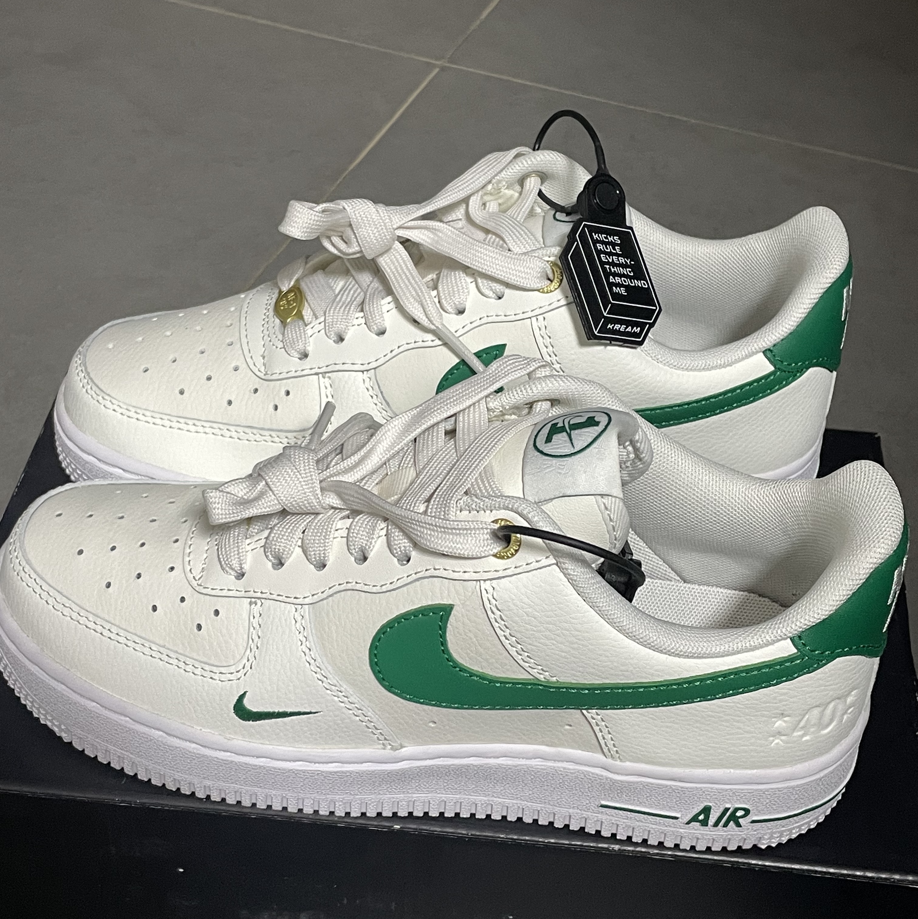 (W) Nike Air Force 1 '07 SE 40th Anniversary Join Forces Sail Malachite 착용 스타일 - 1