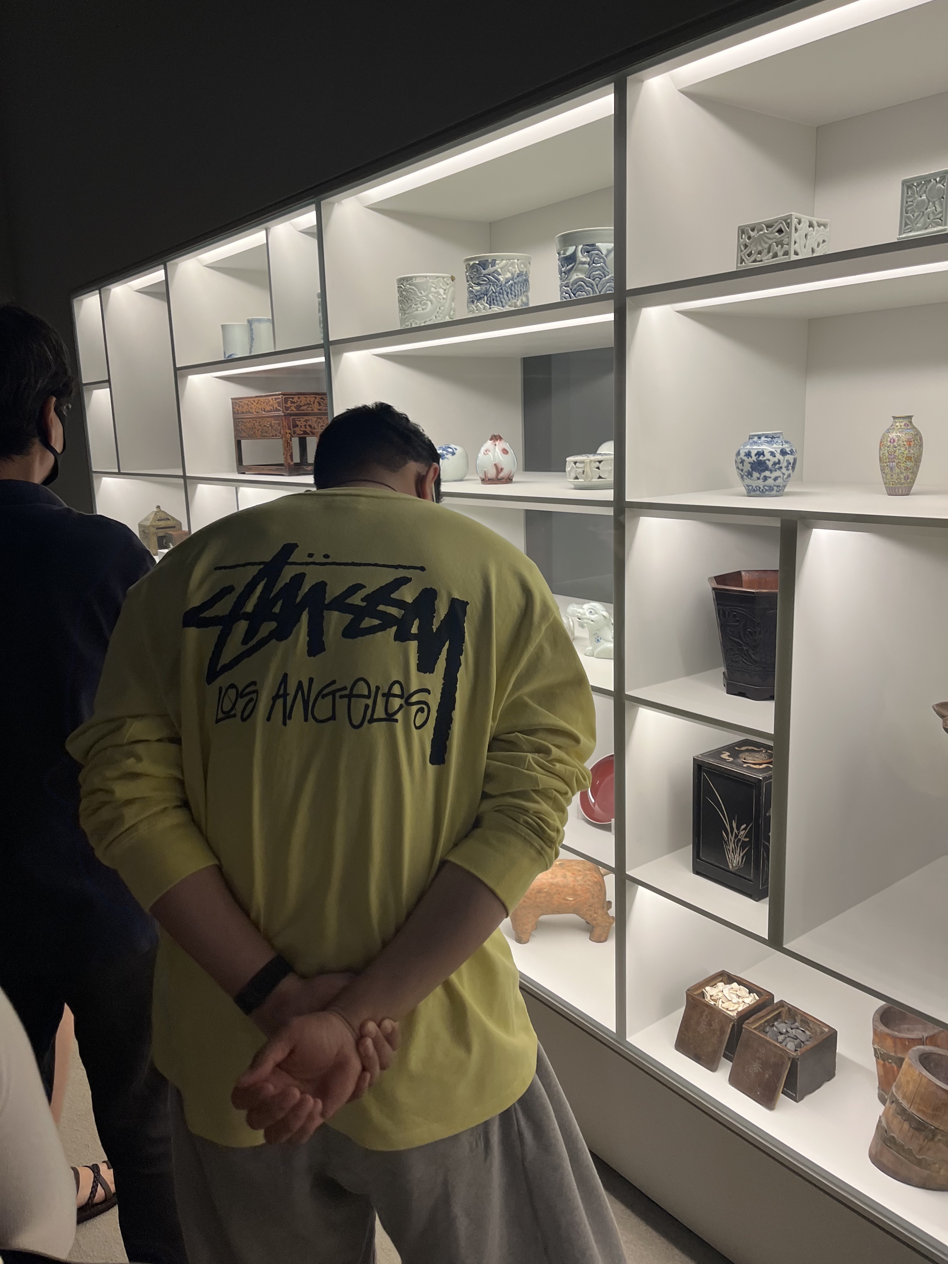 Adidas Yeezy Foam RNNR Sulfur 착용 스타일 - 5